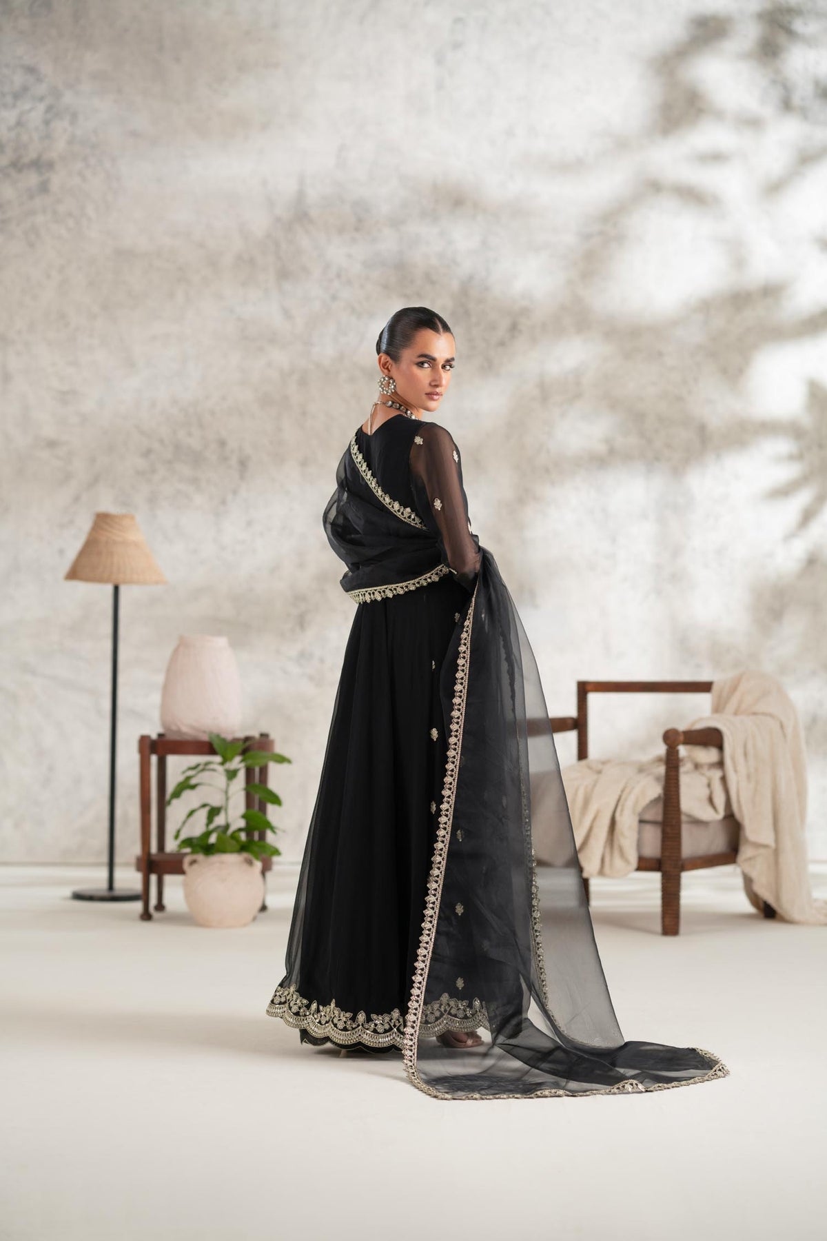 Akbar Aslam | Formal Pret | Shabnam S Black Chiffon