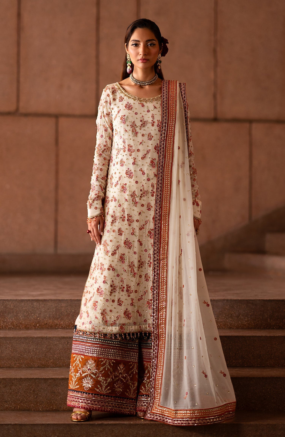 Emaan Adeel | Casabella Wedding Formals | CLOVERA - Pakistani Designer Dress - by Emaan Adeel | Type: Ladies Clothes - 100% Original at Saira Sultan