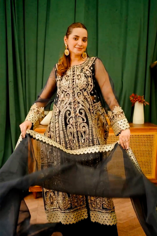Maryum N Maria | Farisha Formals| ELEA - MW40081 - Pakistani Designer Dress - by Maryum N Maria - Type : Ladies Clothes - 100% Original at Saira Sultan