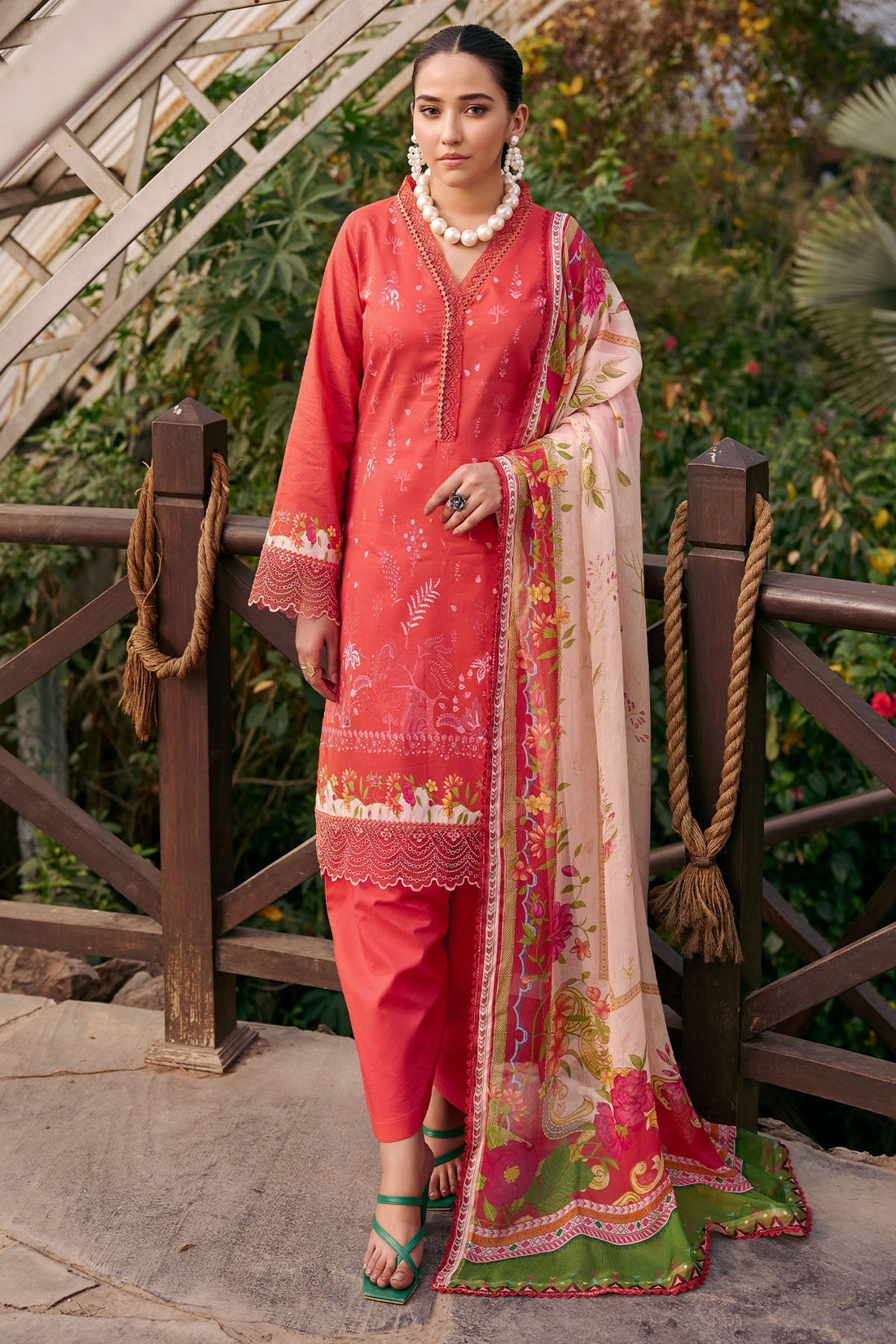 Motifz | Umang Lawn | 3548-ASLI XS Carrot Pink Lawn
