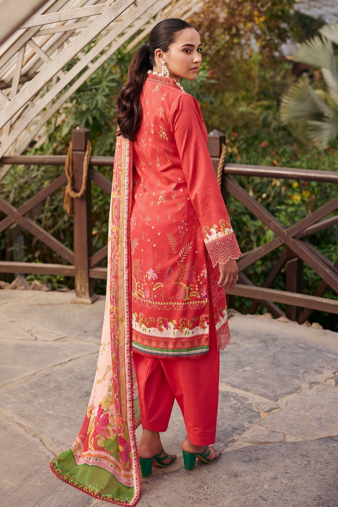 Motifz | Umang Lawn | 3548-ASLI XS Carrot Pink Lawn