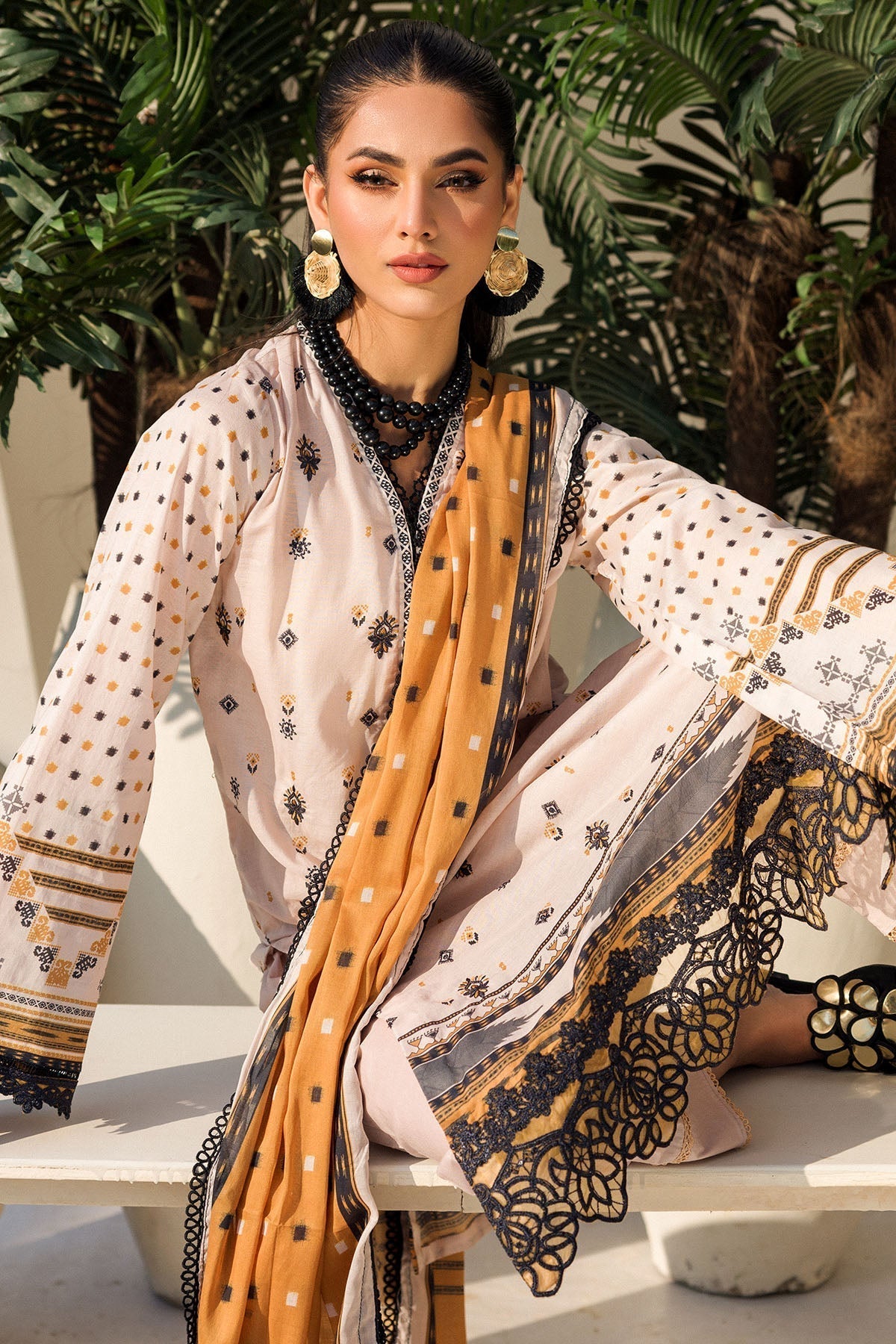 Motifz | Umang Lawn | 4632-PURVAI L Off White Lawn