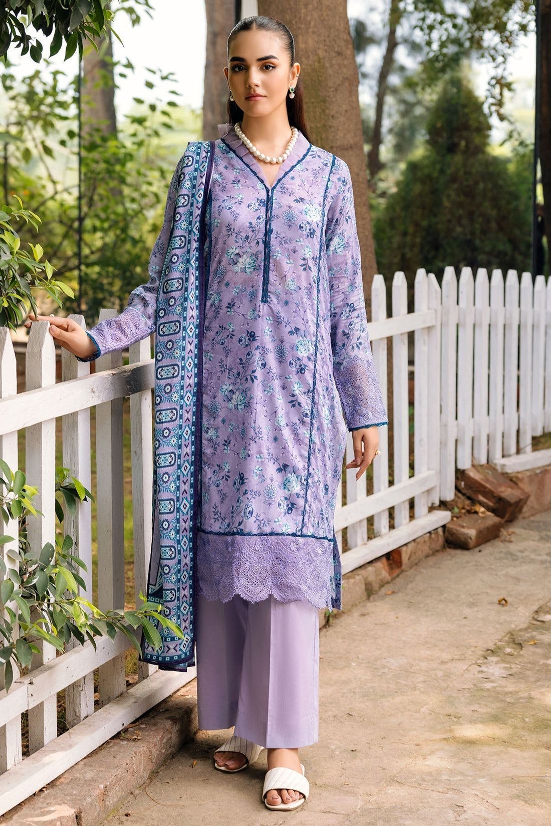 Motifz | Umang Lawn | 4897-ARISHA XS Lavender Lawn