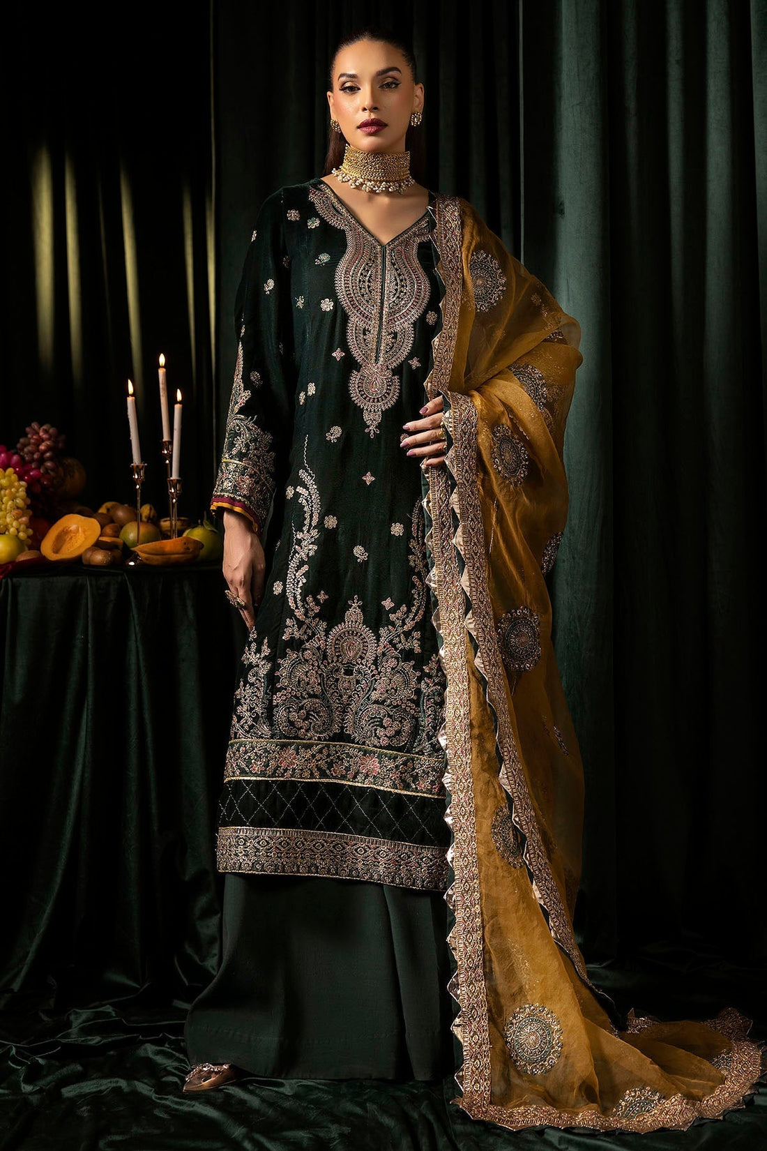 Motifz | Velvet Formals | 5094-YUMNA XS Bottle Green Velvet