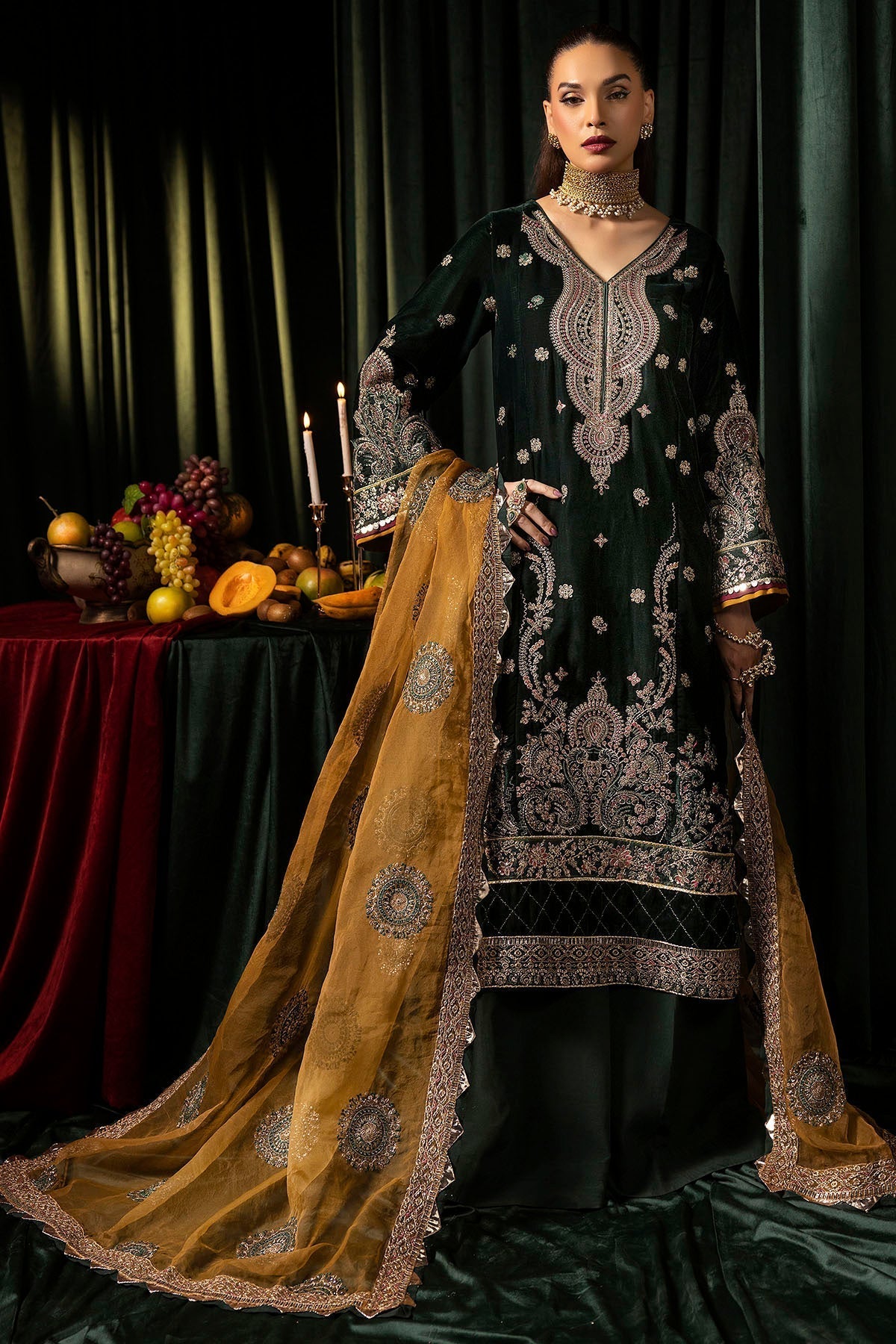 Motifz | Velvet Formals | 5094-YUMNA XL Bottle Green Velvet
