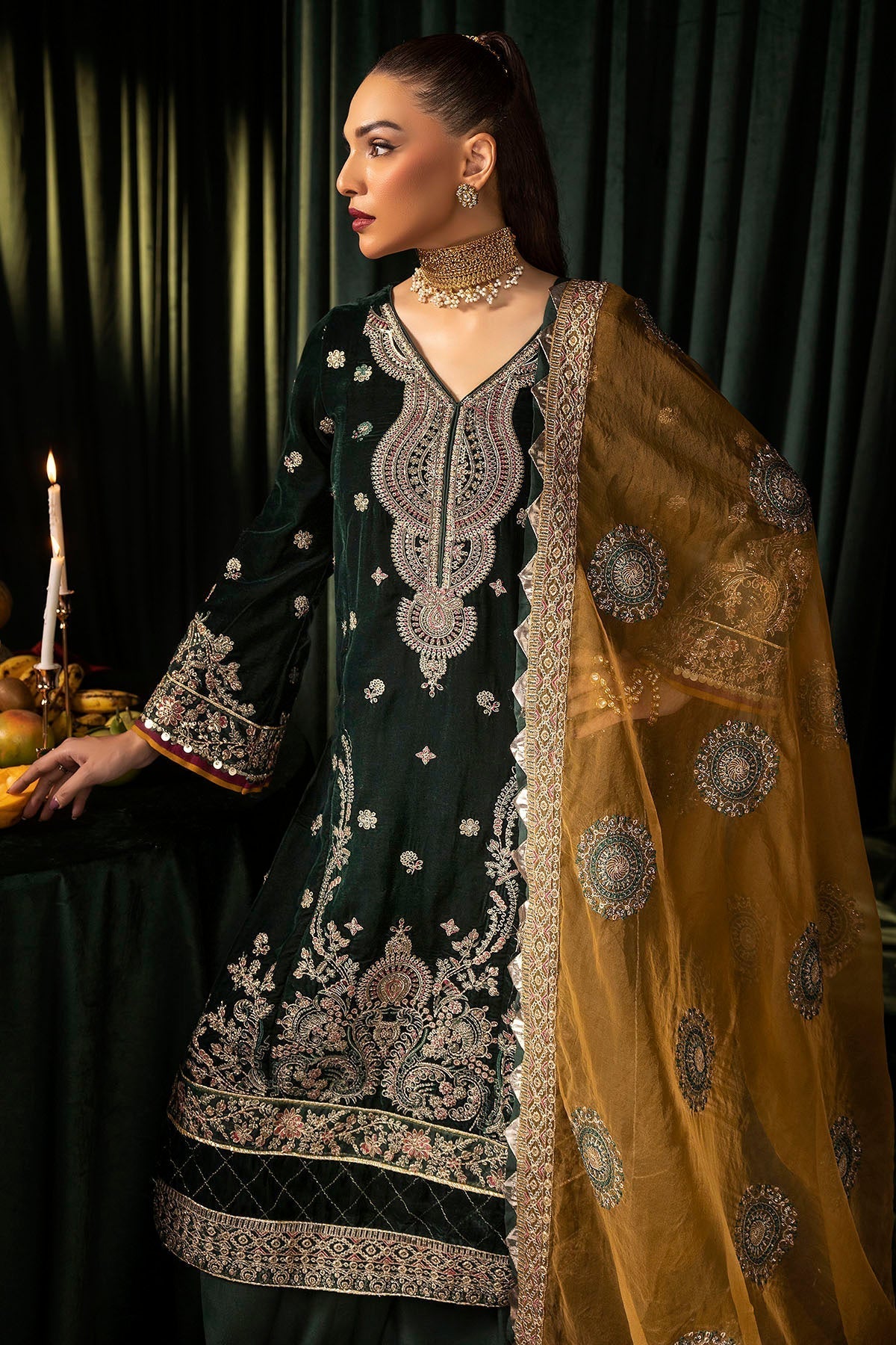 Motifz | Velvet Formals | 5094-YUMNA L Bottle Green Velvet