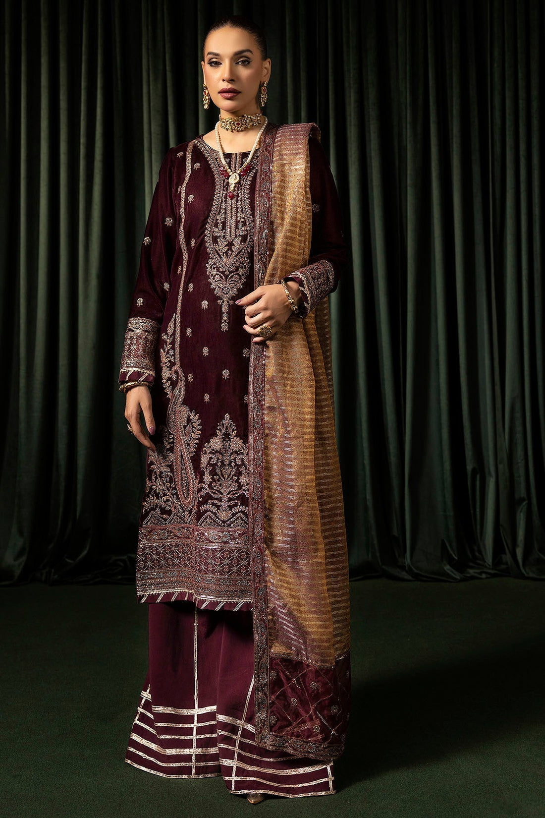 Motifz | Velvet Formals | 5096-DAISHA XS Dark Maroon Velvet
