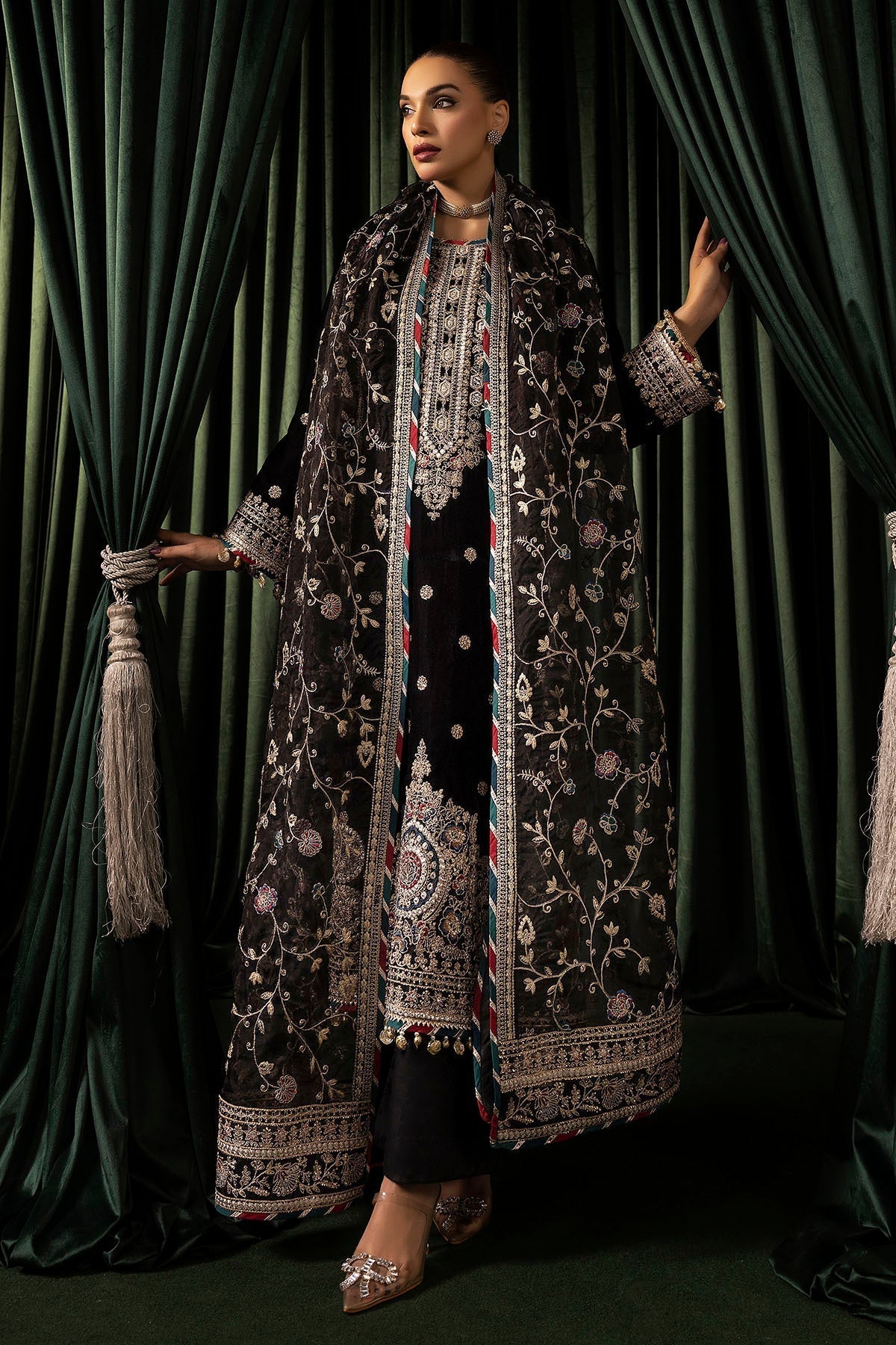 Motifz | Velvet Formals | 5098-FARZEEN M Black Velvet