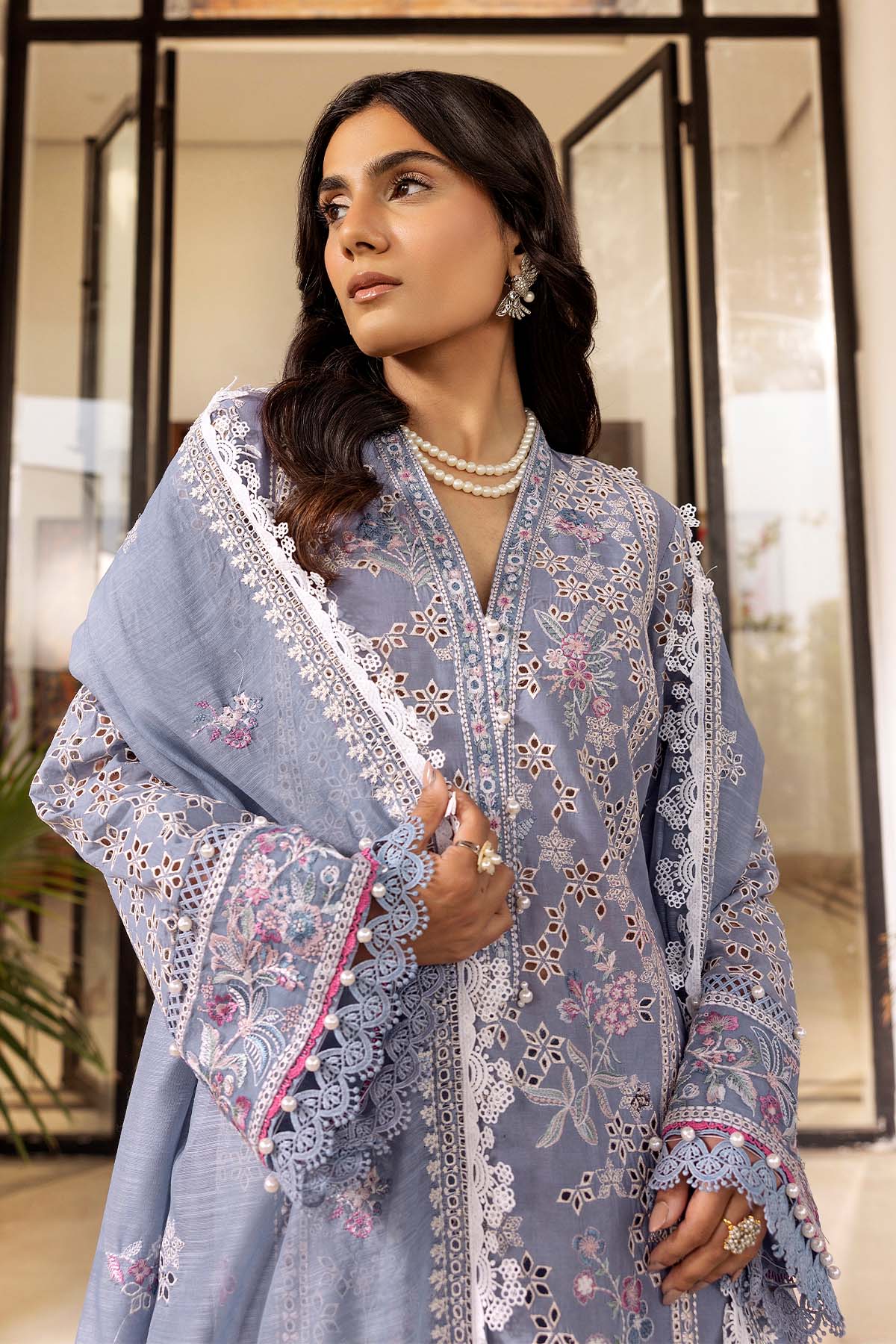 Motifz | Premium Lawn 25 | 5302-ROSALIE M Lavender Lawn
