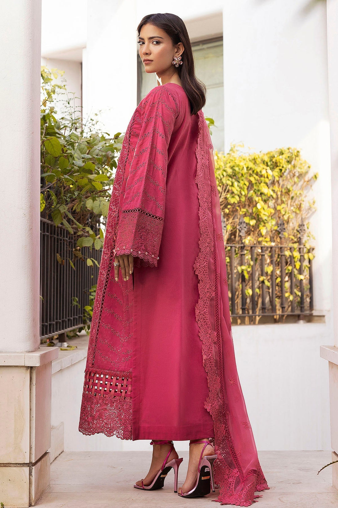 Motifz | Premium Lawn 25 | 5305-AUBREY XS Candy Pink Lawn