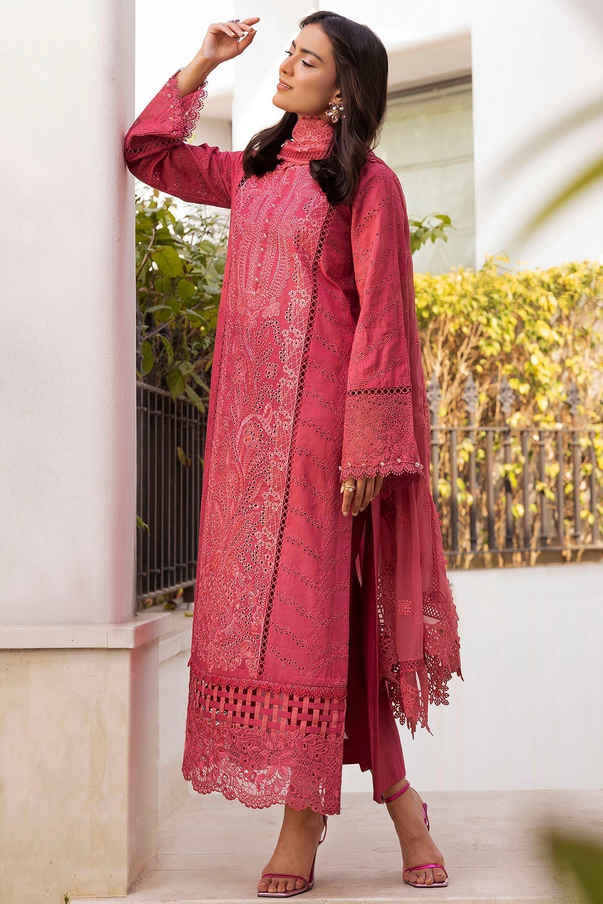 Motifz | Premium Lawn 25 | 5305-AUBREY XL Candy Pink Lawn