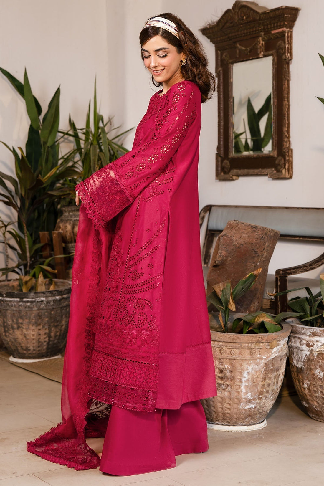 Motifz | Premium Lawn 25 | 5308-ESME XS Redish Pink Lawn