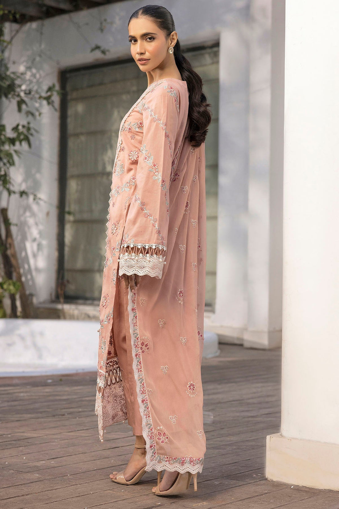 Motifz | Premium Lawn 25 | 5309-BRIELLE XS Peach Pink Lawn
