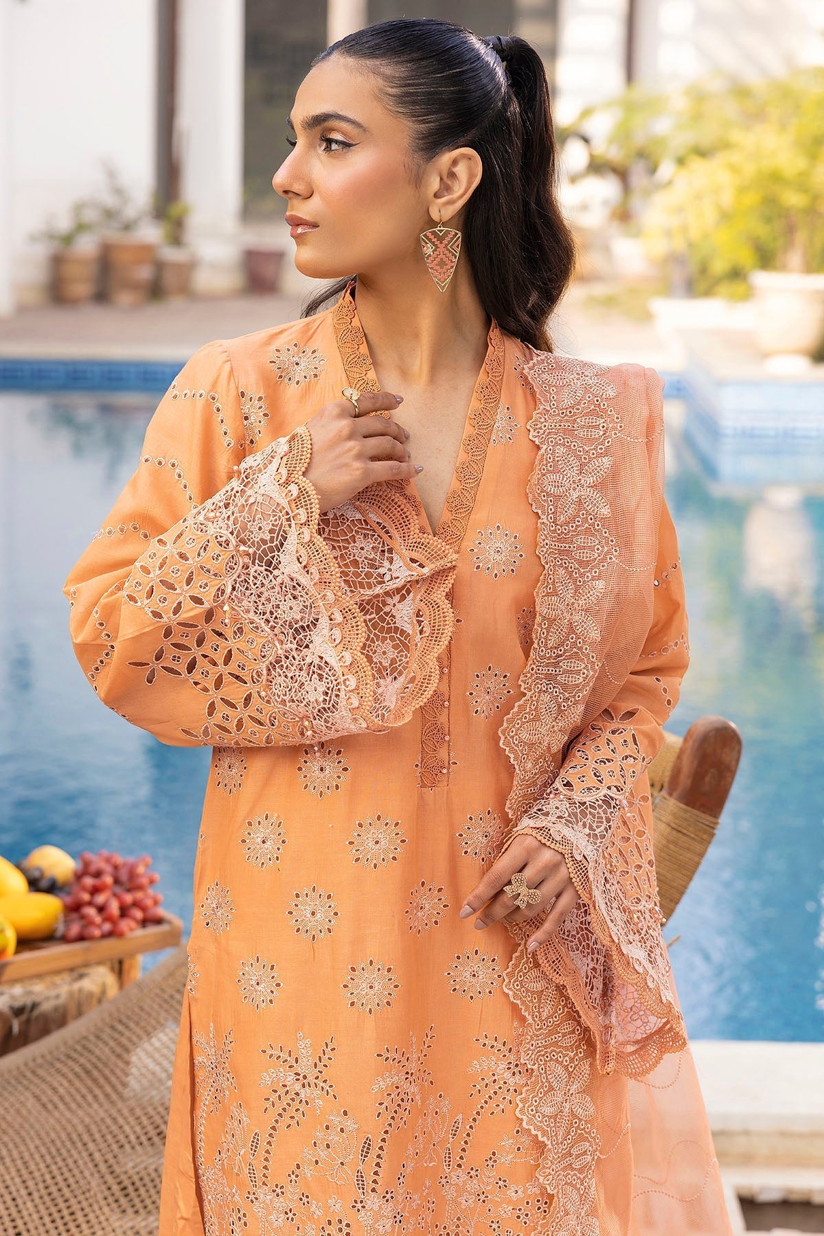 Motifz | Premium Lawn 25 | 5315-CORINNE M Peach Lawn
