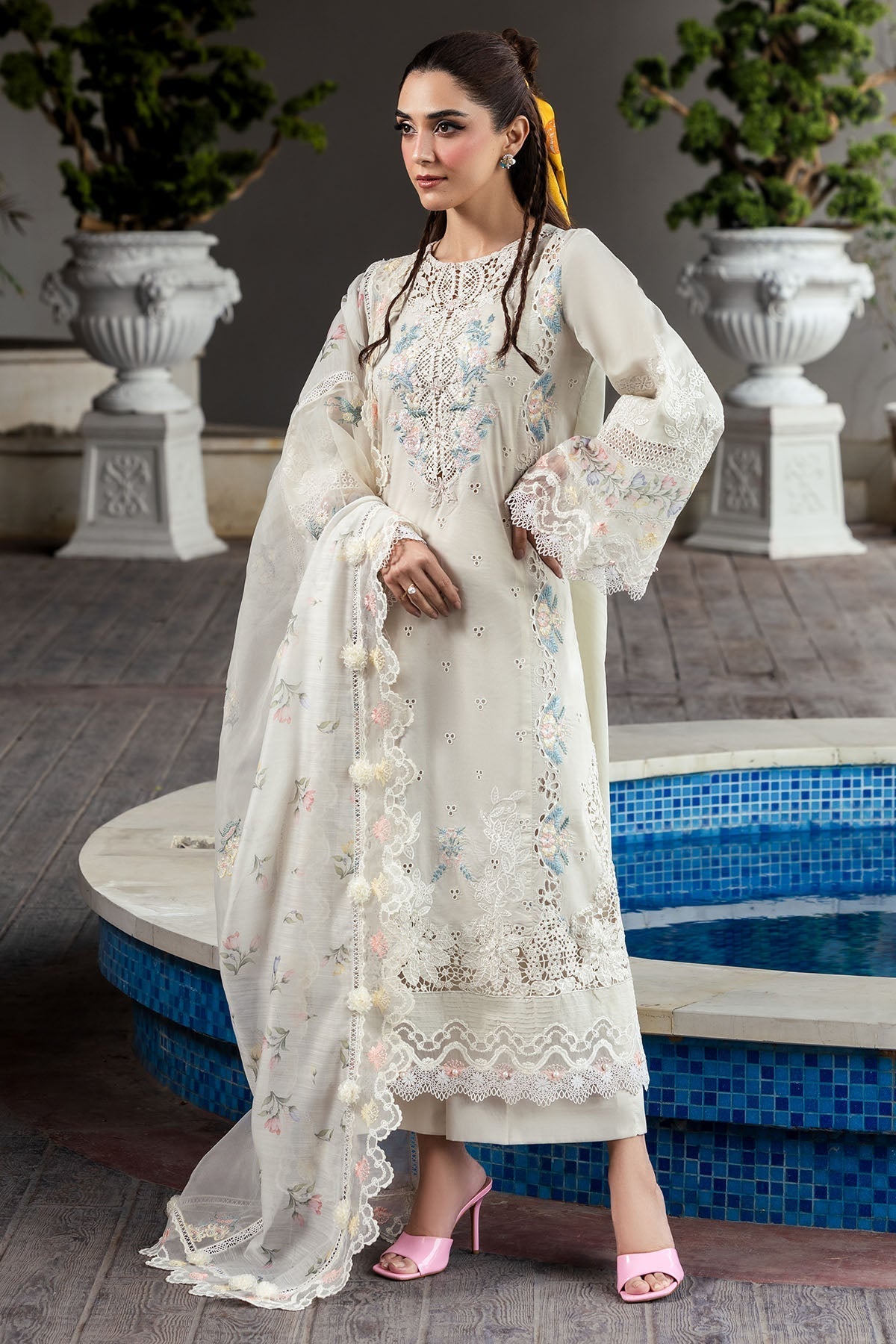 Motifz | Premium Lawn 25 | 5319-MARCELINE L White Lawn