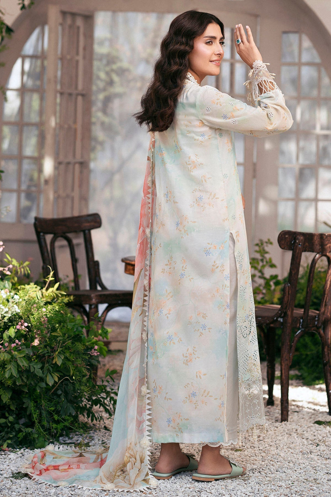 Motifz | Premium Lawn 25 | 5423-DAISY XS Gray Lawn