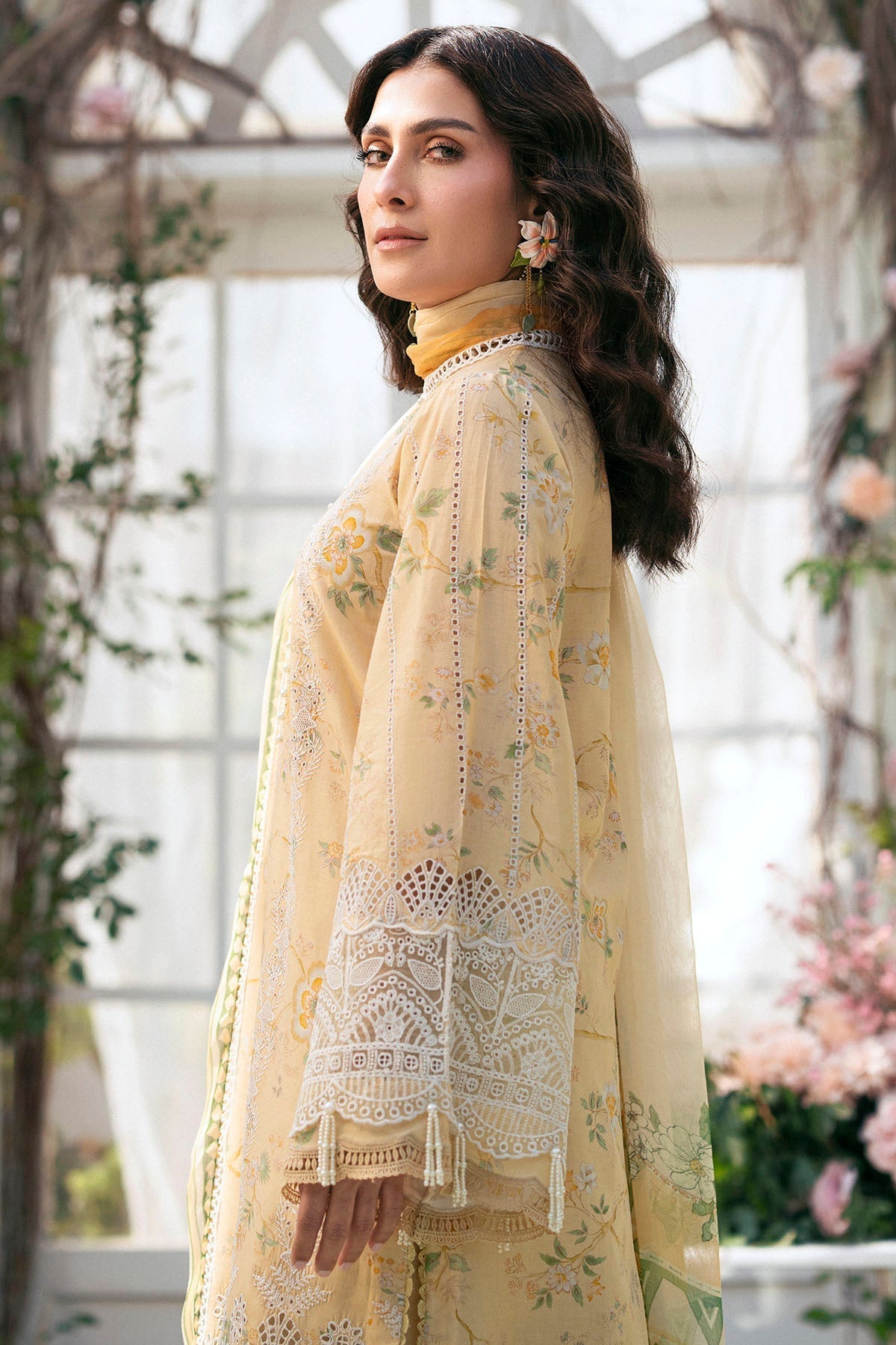 Motifz | Premium Lawn 25 | 5429-ORCHID L Pale Yellow Lawn