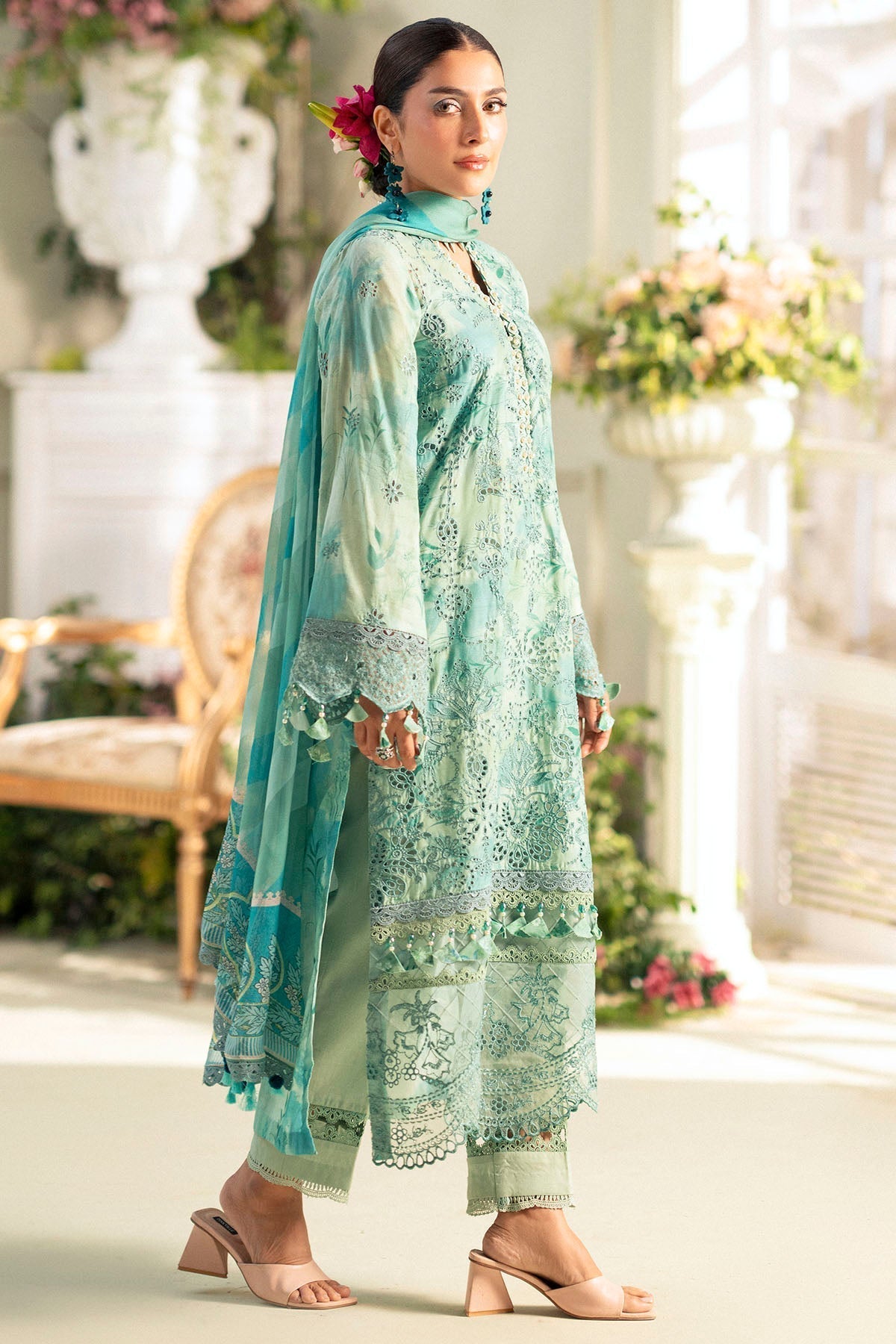 Motifz | Premium Lawn 25 | 5430-IRIS M Green Lawn
