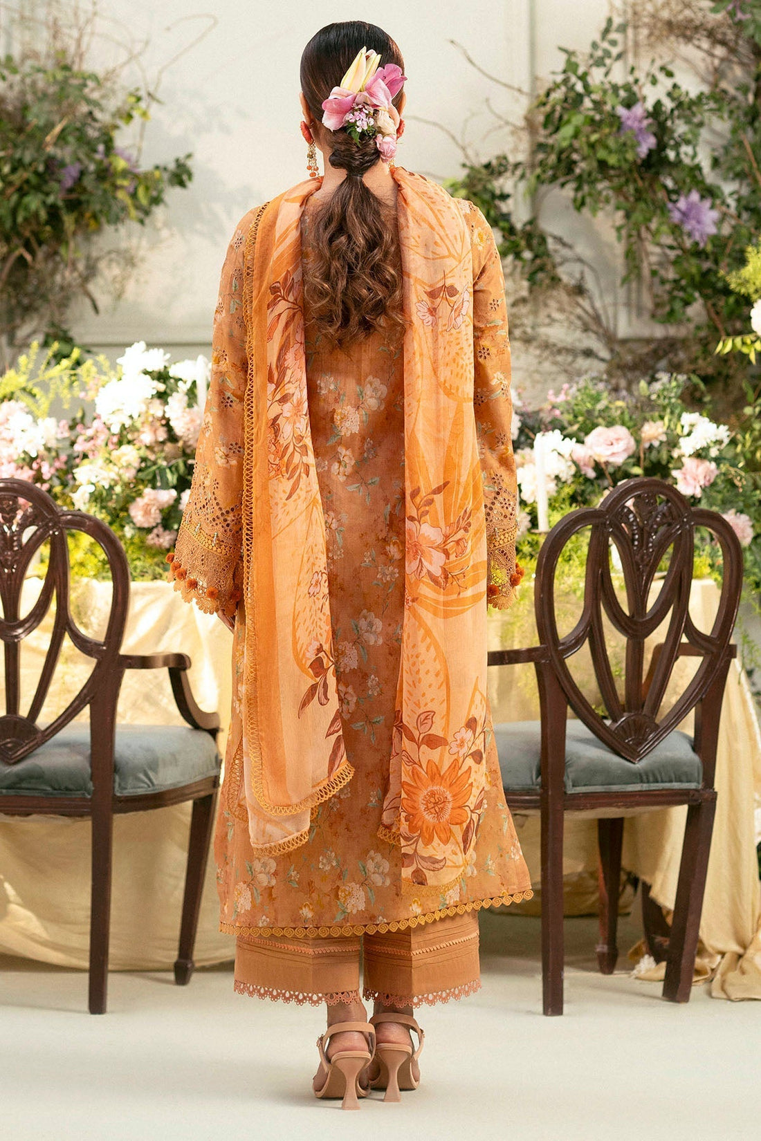 Motifz | Premium Lawn 25 | 5431-BLUEBEELL XS Orange Lawn
