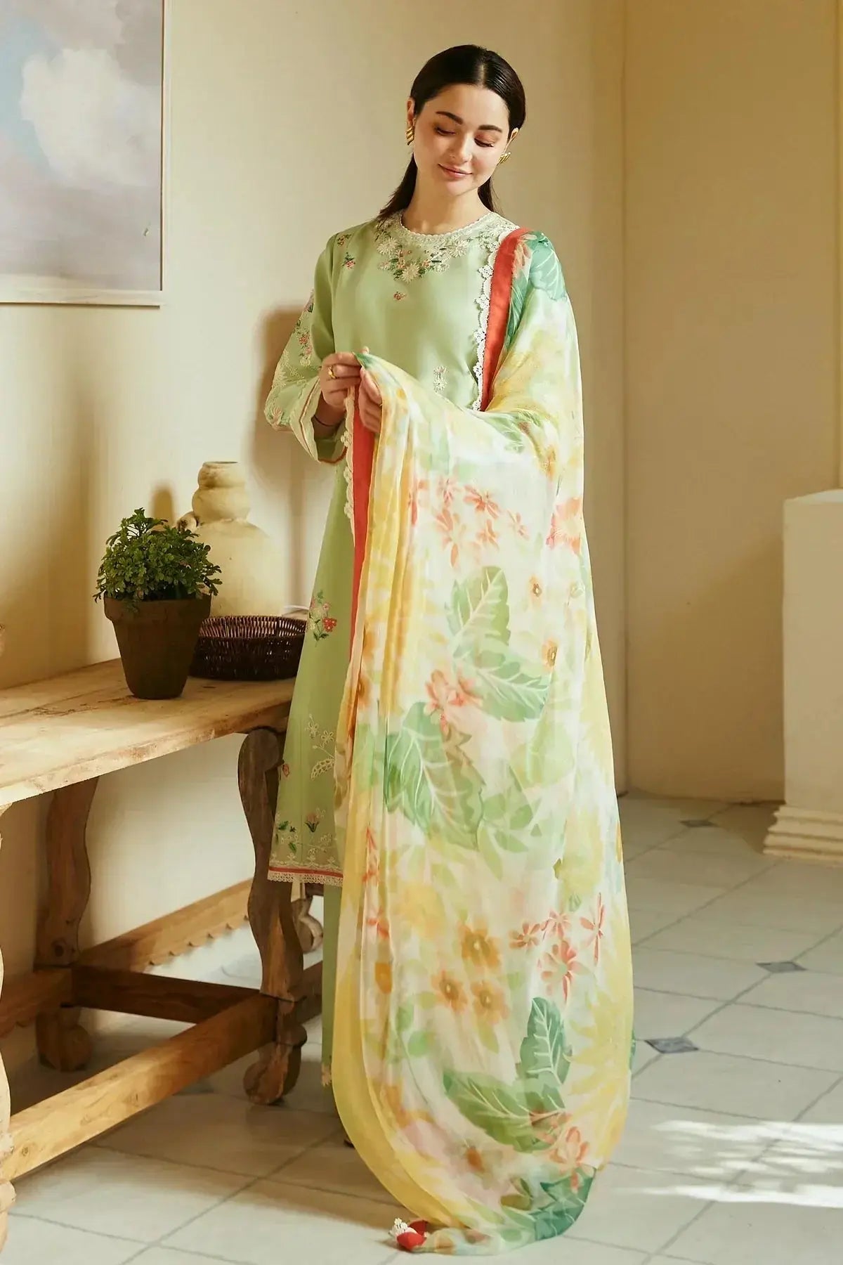 Zara Shahjahan | Coco Lawn 24 | MAHAY-4A - Pakistani Designer Dress - by Zara Shahjahan | Type: Luxury - 100% Original at Saira Sultan
