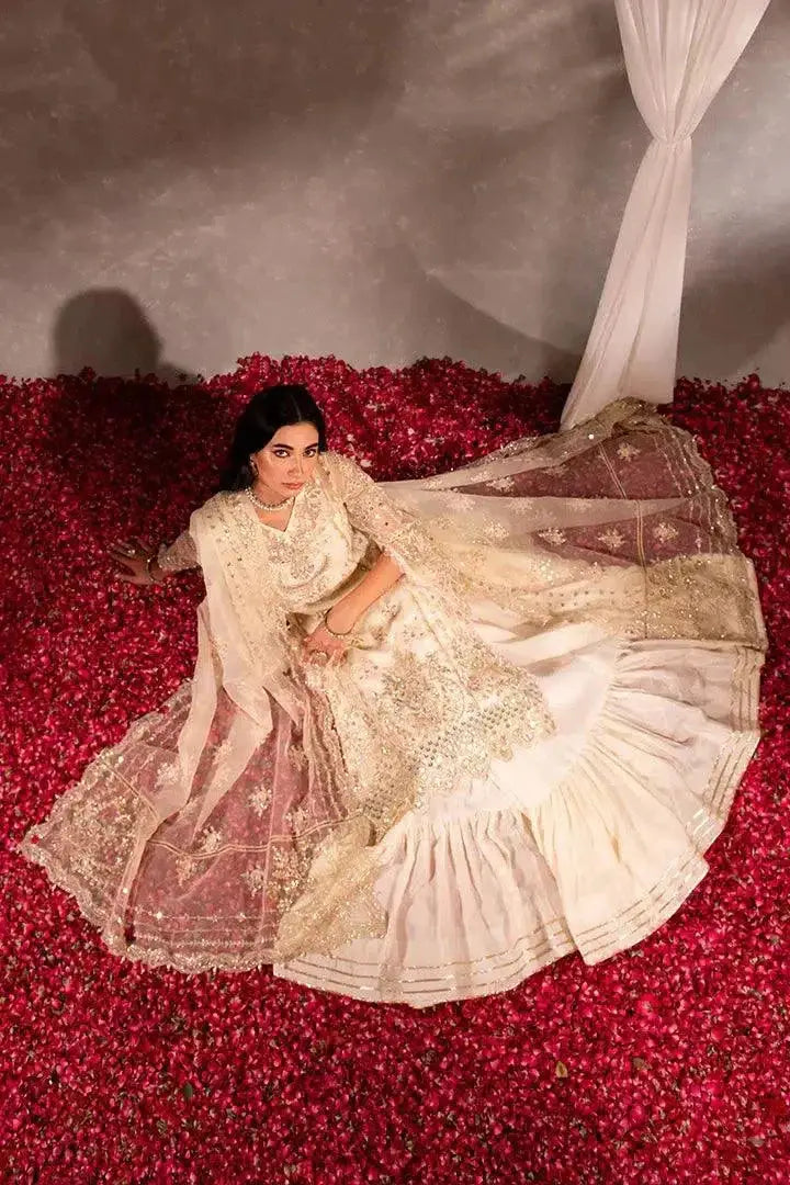 Maria Osama Khan | Dastaan Festive Formals 23 | Hoor - Pakistani Designer Dress - by Maria Osama Khan | Type: Bridal - 100% Original at Saira Sultan