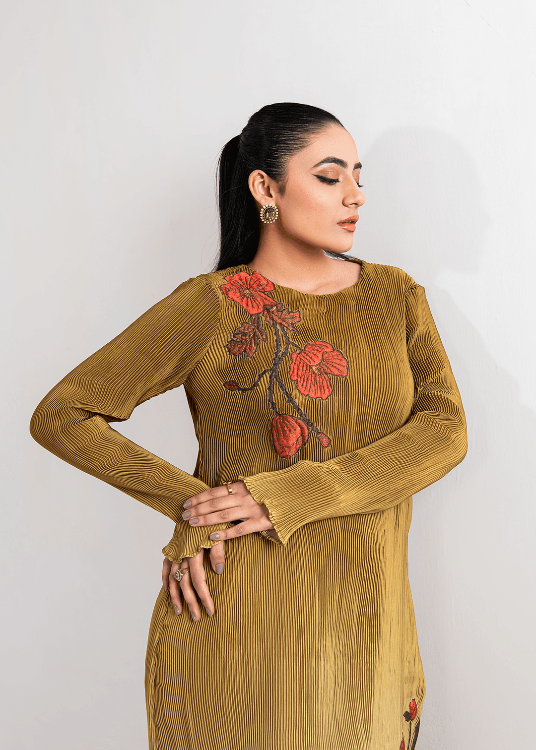 Maria Osama Khan | Claire Pleated Silk | Honeycomb - Pakistani Designer Dress - by Maria Osama Khan | Type: Formal - 100% Original at Saira Sultan