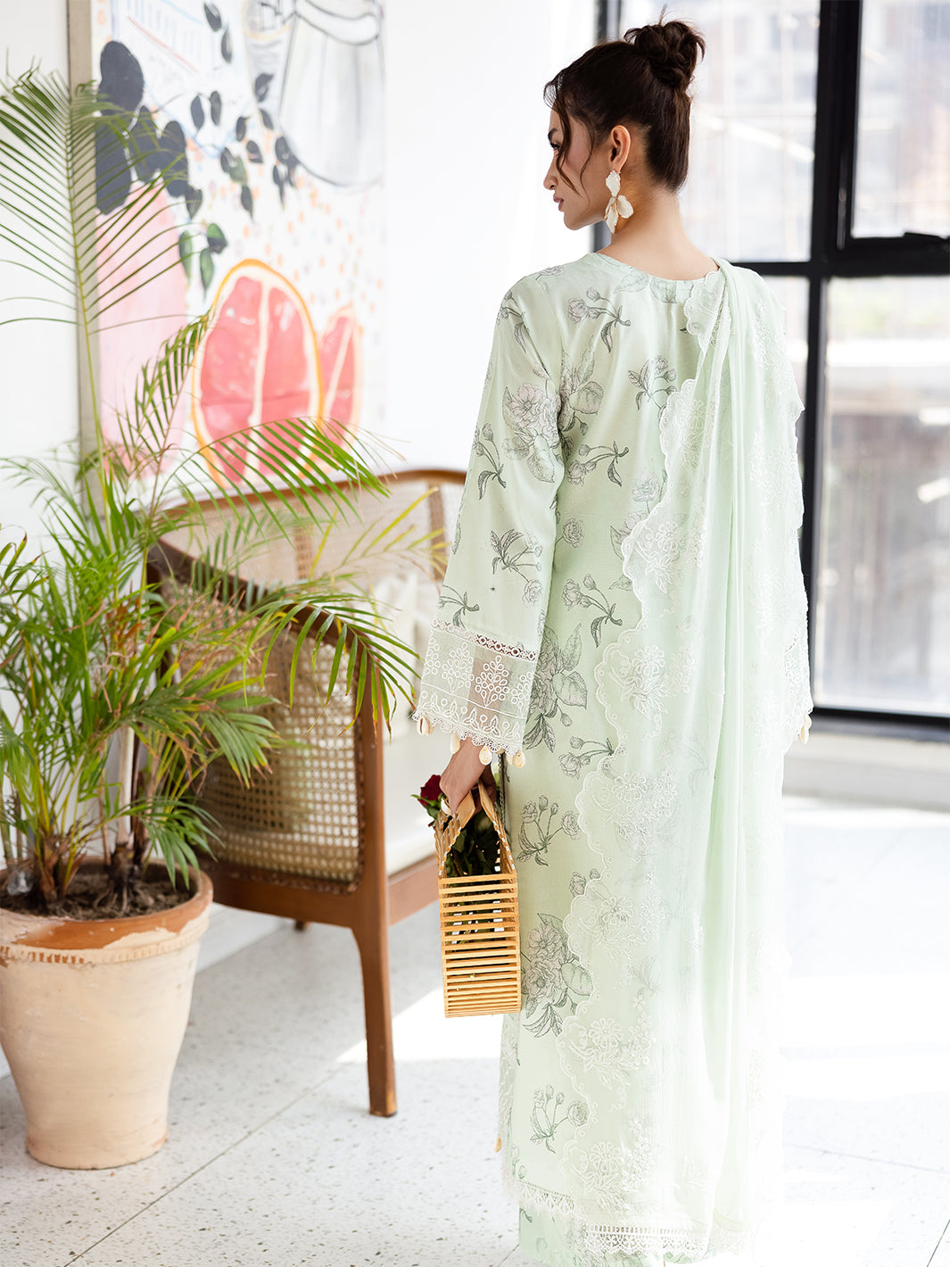 Mahnur | After Hours Luxury Lawn 25 | Mint Mirage XS Mint Lawn