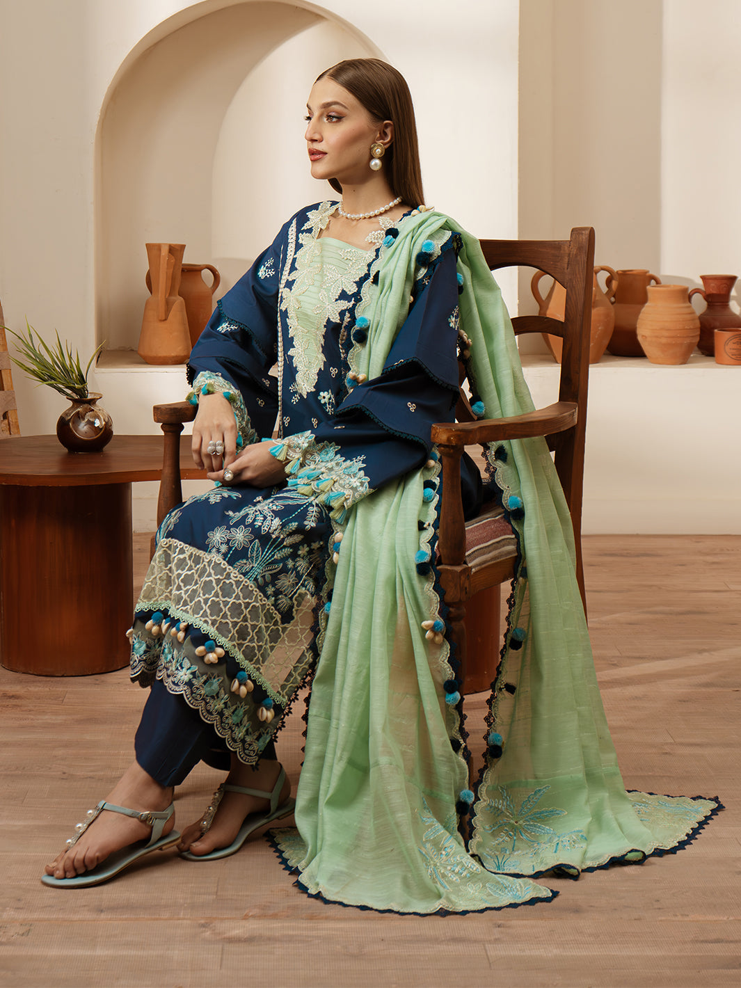 Mahnur | Florence Luxury Lawn 25 | MIRAAL XL Navy Blue Lawn