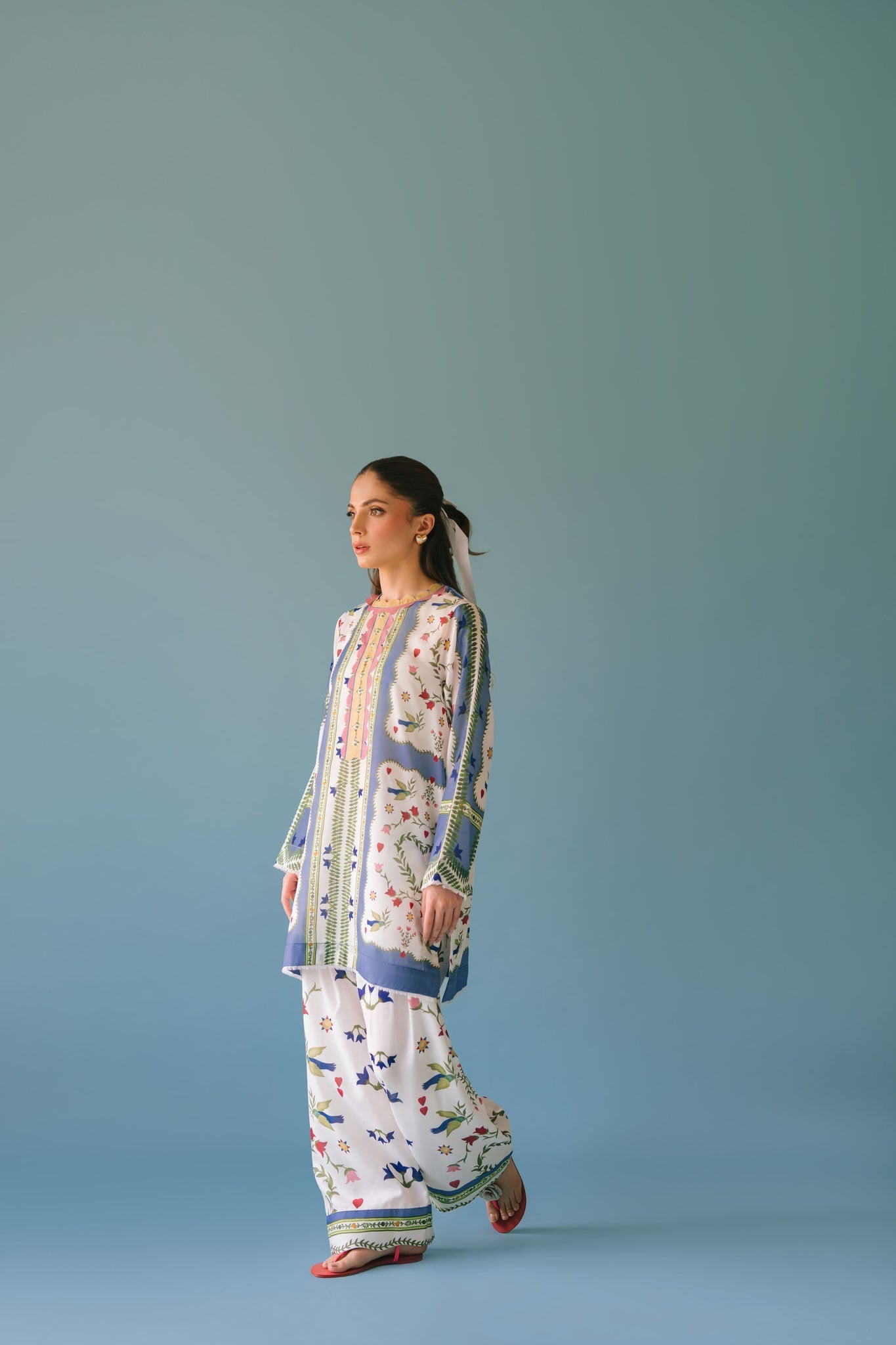 Sammy K | Lawn Pret 25 | flower bud - Pakistani Designer Dress - by Sammy K - Type : Ladies Clothes - 100% Original at Saira Sultan