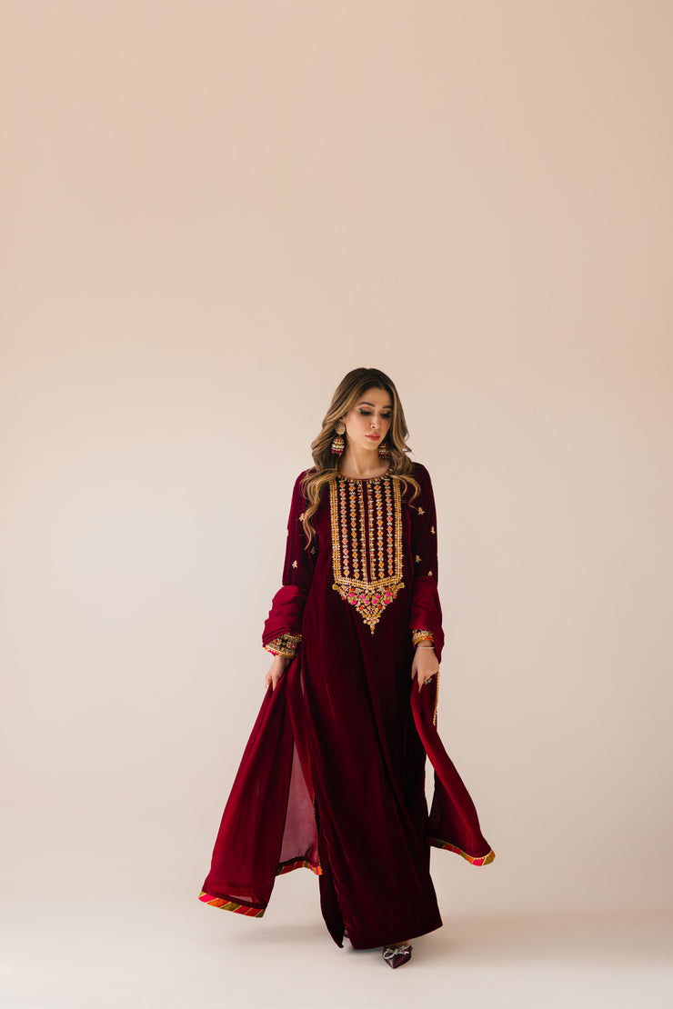 Sammy K | Velvet Festive Edit | Maroon Maxi velvet Outfit XS Maroon Velvet