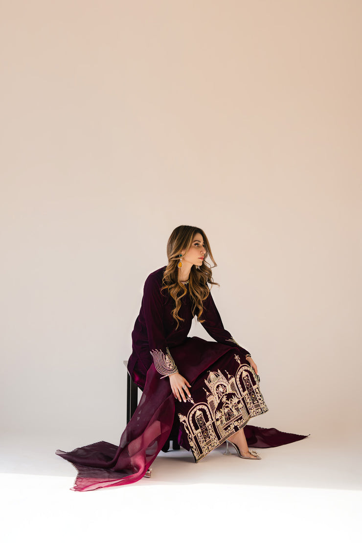 Sammy K | Velvet Festive Edit | Burgundy velvet monument outfit M Burgundy Velvet