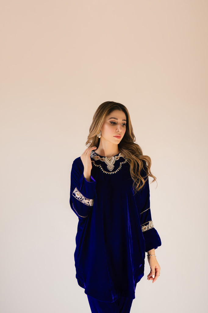 Sammy K | Velvet Festive Edit | Royal blue velvet Poncho Outfit XS Dark Blue Velvet