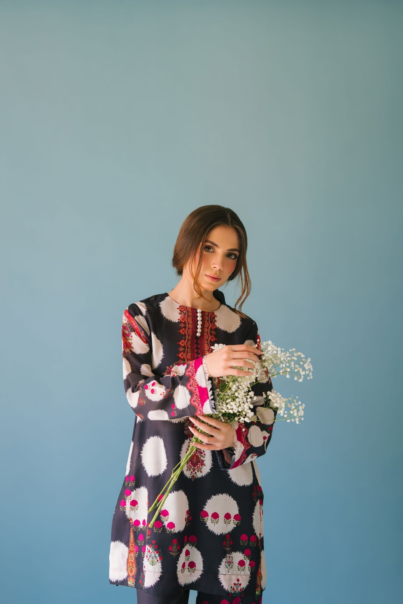 Sammy K | Lawn Pret 25 | Polka culture - Pakistani Designer Dress - by Sammy K - Type : Ladies Clothes - 100% Original at Saira Sultan