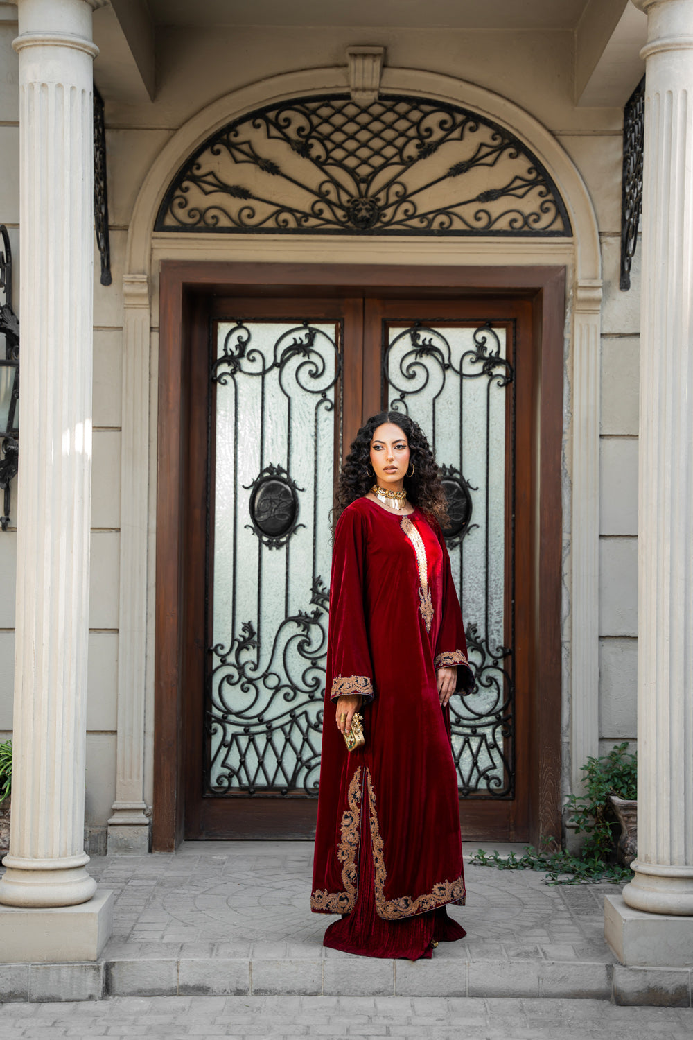 Nilofer Shahid | Aatish the Fire Within | Nari (3pc) ‚¬€œ Aatish The Fire within XS Maroon Pure Velvet