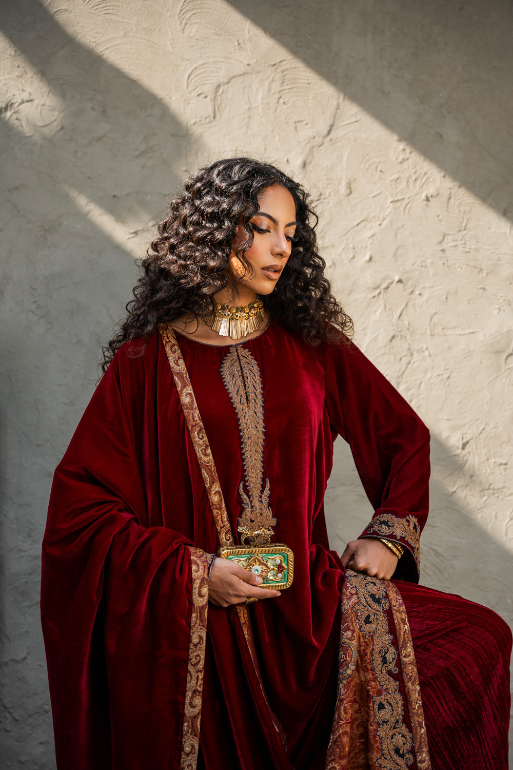 Nilofer Shahid | Aatish the Fire Within | Nari (3pc) ‚¬€œ Aatish The Fire within XL Maroon Pure Velvet