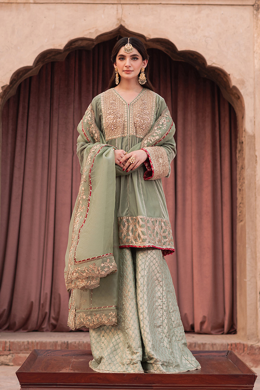 Azure | Vogue Formals | Noble Jade XS Pistachio Green Velvet