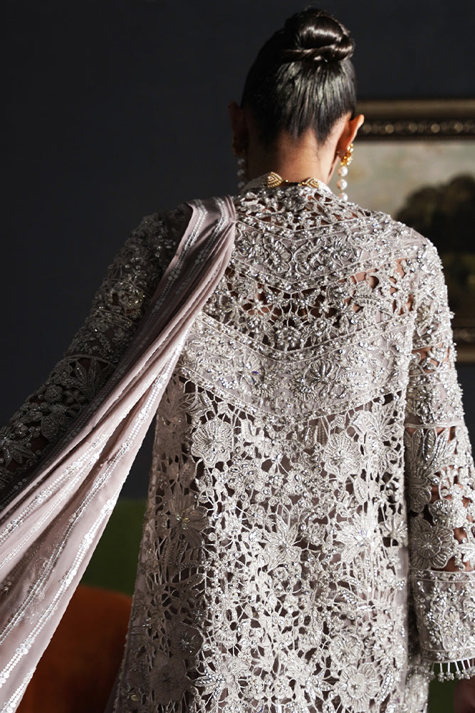 Suffuse | Luxury Pret 24 | CAMILLA M Soft Lilac Grip