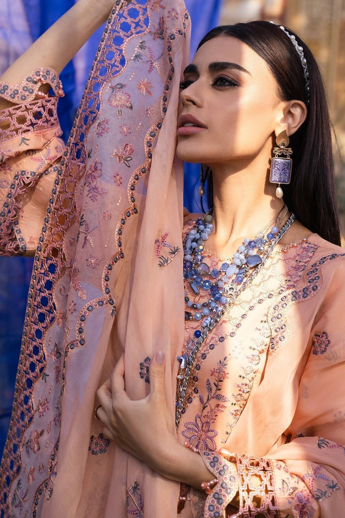 Alizeh | Rawayat Luxury Lawn 24 | Nazmin - Pakistani Designer Dress - by Alizeh | Type: Luxury - 100% Original at Saira Sultan
