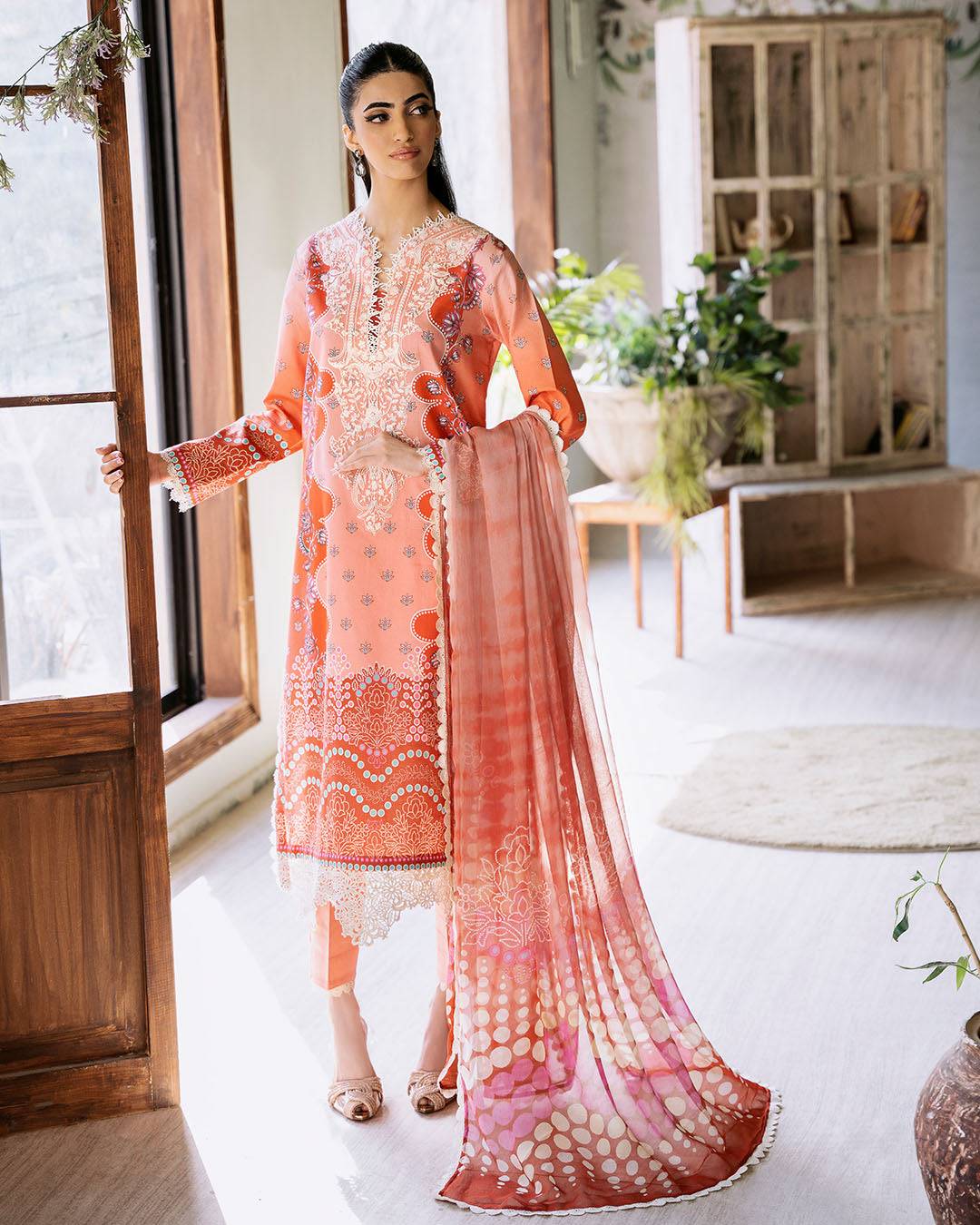 Roheenaz | Flora Printed Lawn | Serenade - Pakistani Designer Dress - by Roheenaz | Type: Luxury - 100% Original at Saira Sultan