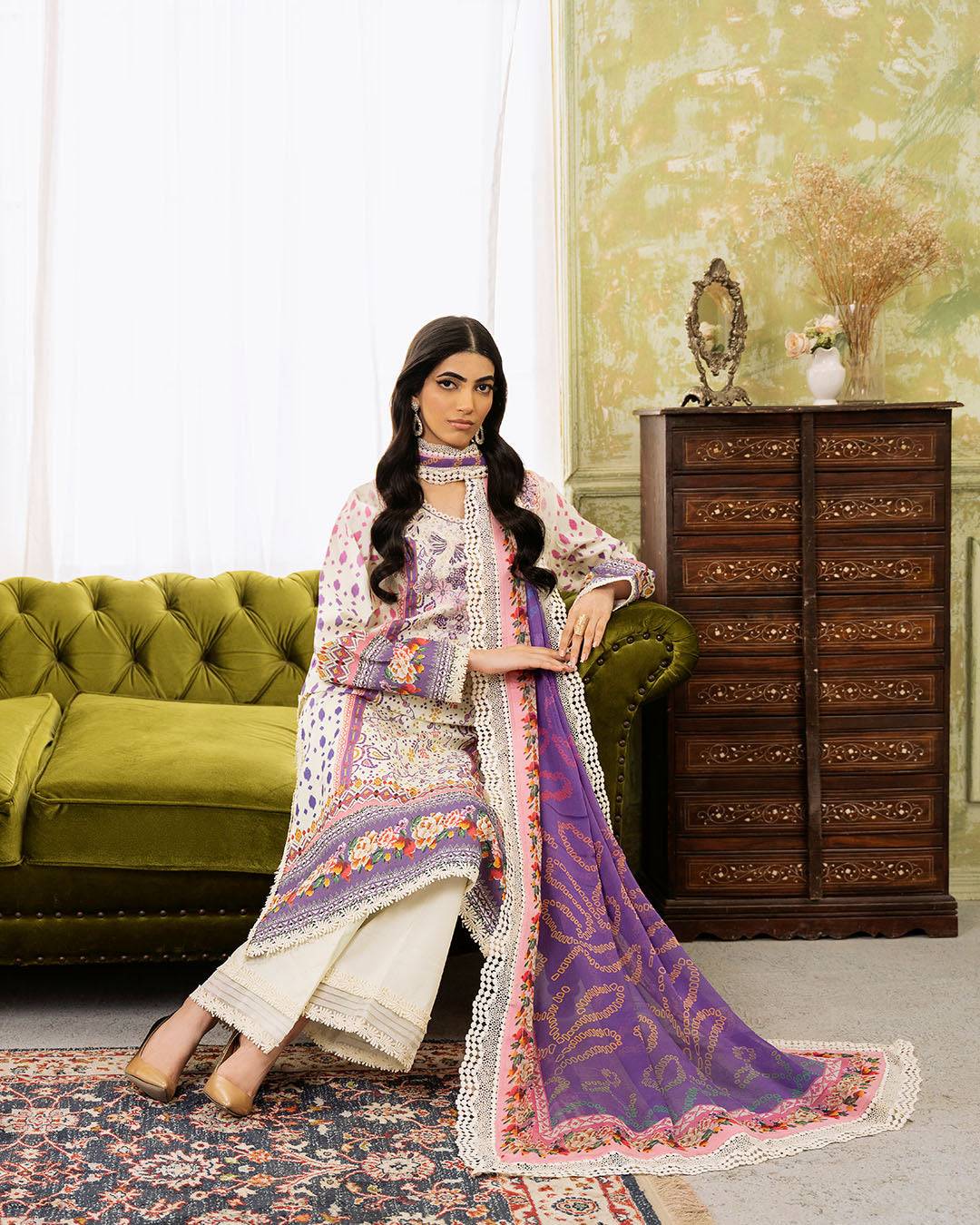 Roheenaz | Flora Printed Lawn | Evangeline - Pakistani Designer Dress - by Roheenaz | Type: Luxury - 100% Original at Saira Sultan