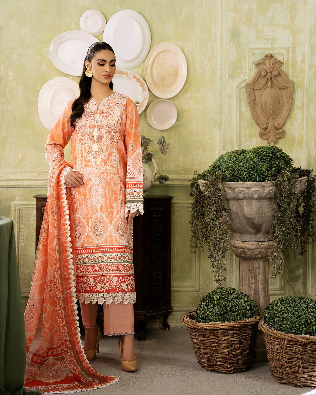 Roheenaz | Flora Printed Lawn | Cascade - Pakistani Designer Dress - by Roheenaz | Type: Luxury - 100% Original at Saira Sultan
