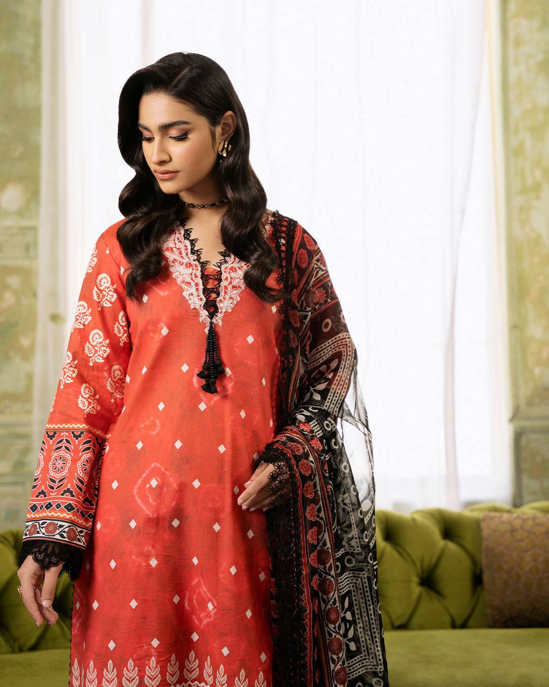 Roheenaz | Flora Printed Lawn | Solstice - Pakistani Designer Dress - by Roheenaz | Type: Luxury - 100% Original at Saira Sultan