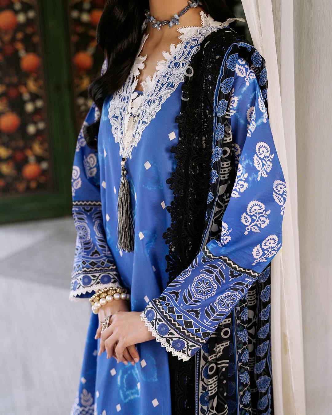 Roheenaz | Flora Printed Lawn | Ember - Pakistani Designer Dress - by Roheenaz | Type: Luxury - 100% Original at Saira Sultan