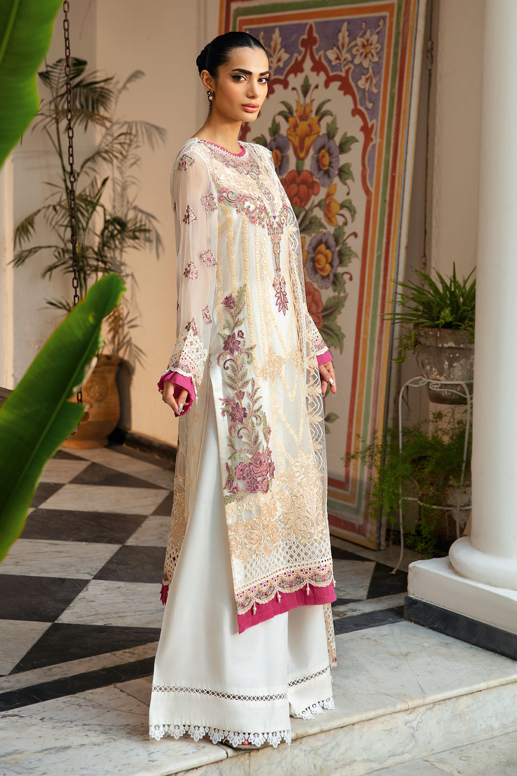 Ramsha | Dastak Luxury Chiffon Collection | Q-107 S Ivory Chiffon