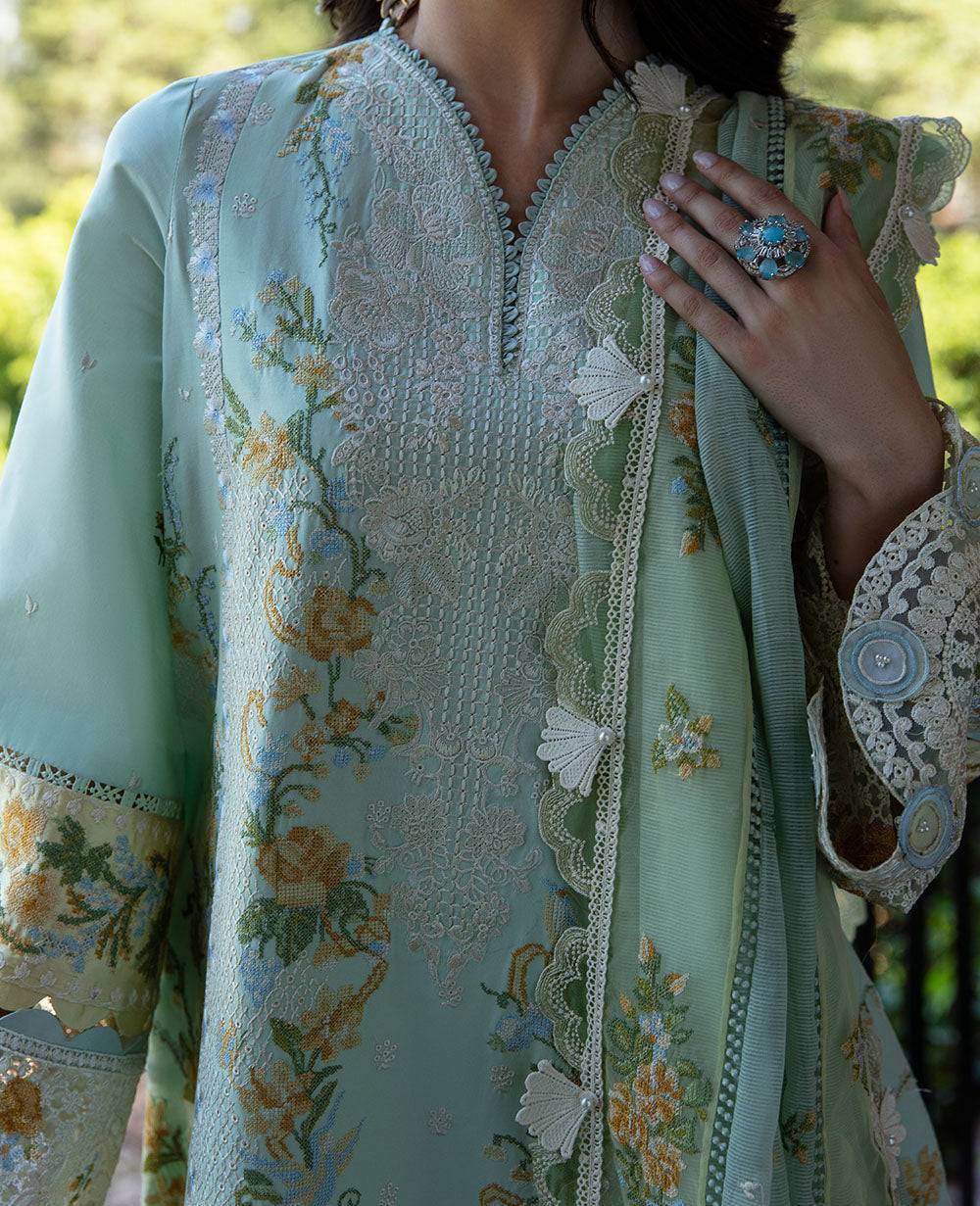Republic Womenswear | Ilana Eid Luxury Lawn | Elaine - Pakistani Designer Dress - by Republic Womenswear | Type: Luxury - 100% Original at Saira Sultan