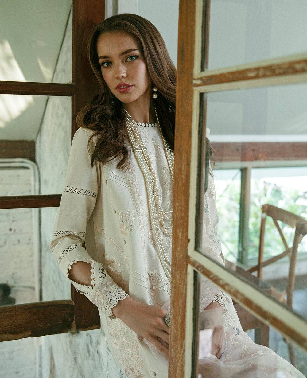 Republic Womenswear | Embroidered Pret 24 | Leuer - Pakistani Designer Dress - by Republic Womenswear | Type: Luxury - 100% Original at Saira Sultan