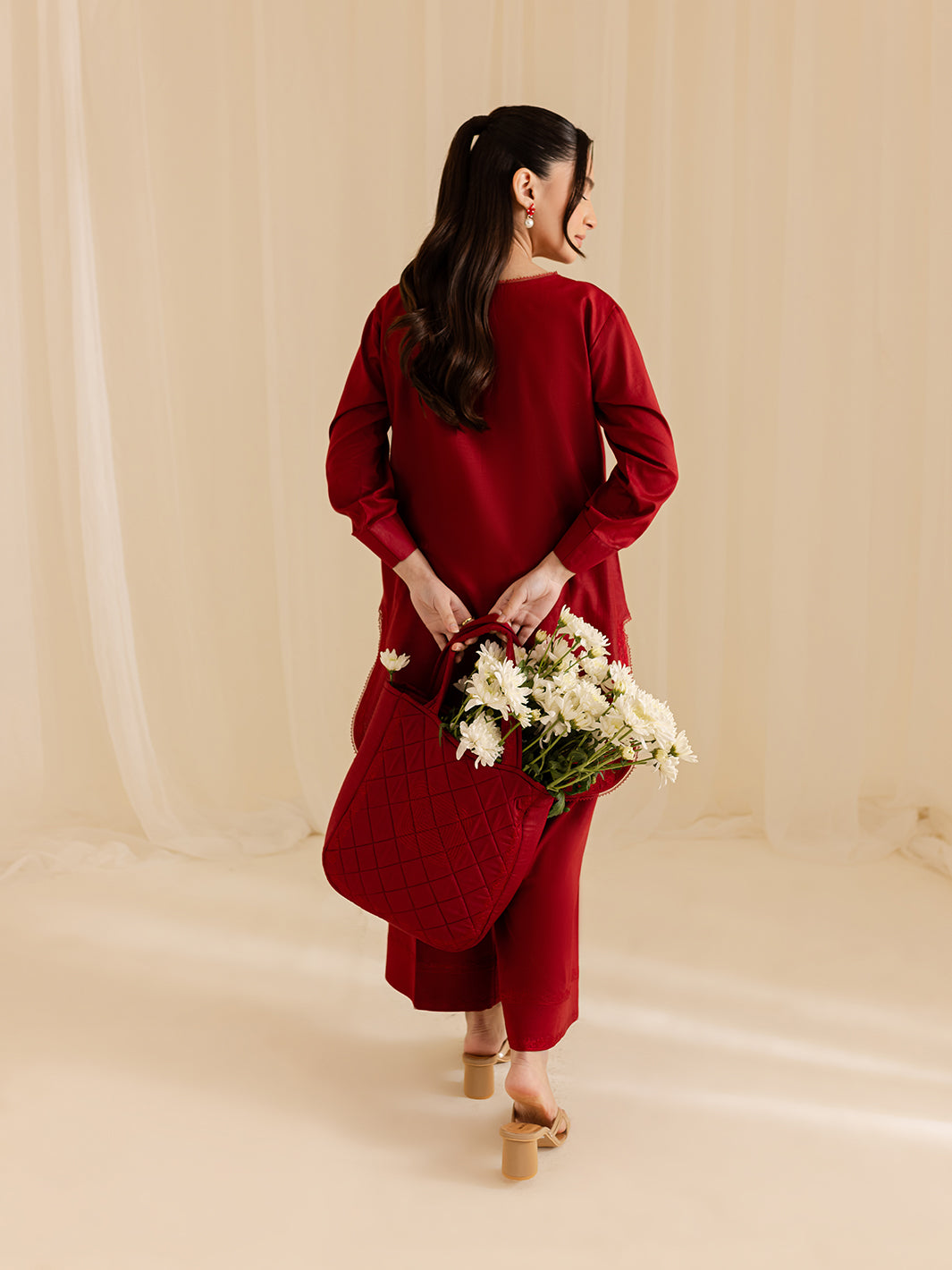 Mahnur | Petal Whispers Lawn Pret | Roselle XS Deep Red Lawn