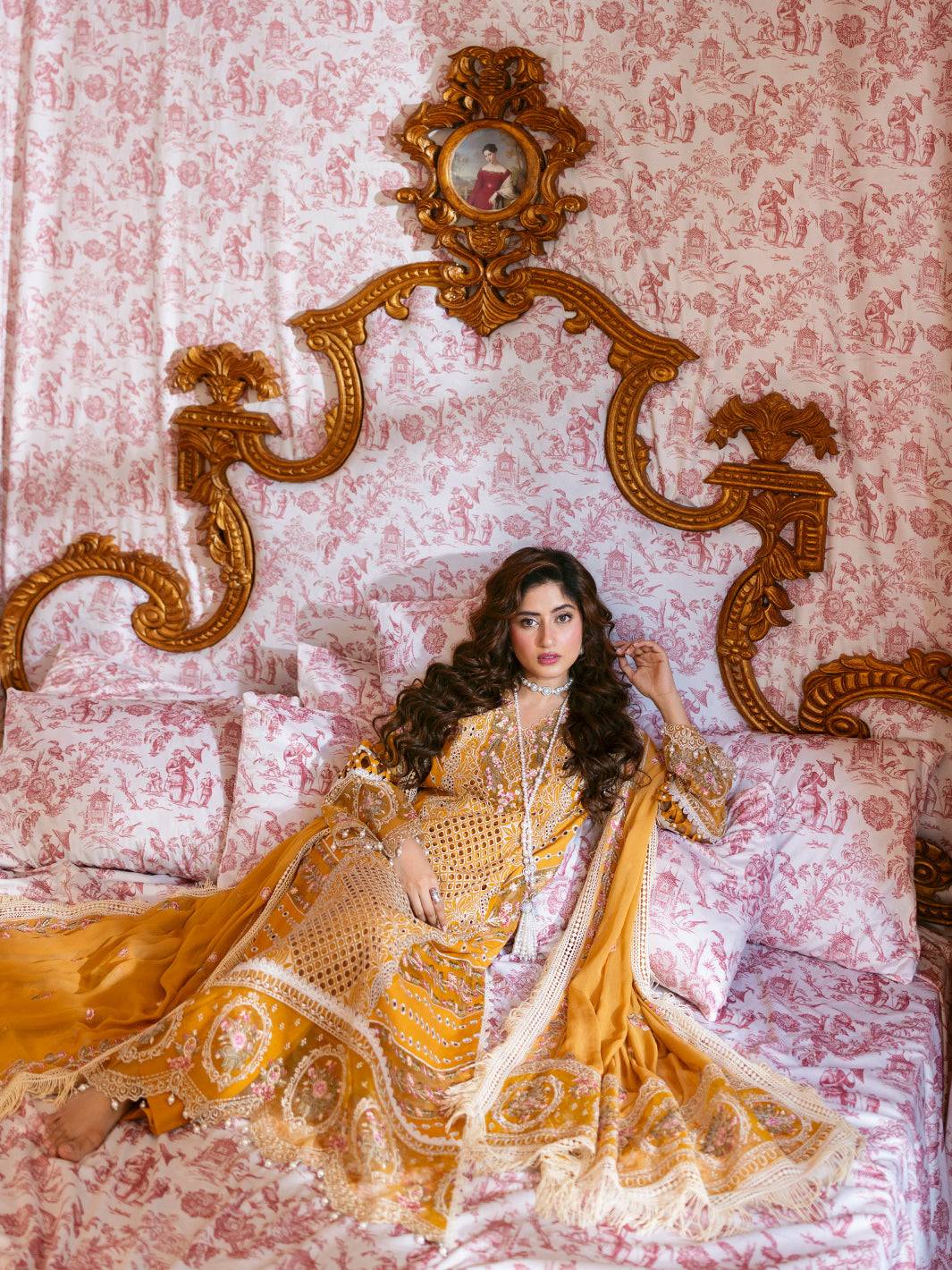 Mahnur | Sophie Luxury Lawn 25 | Rosy - Pakistani Designer Dress - by Mahnur | Type: Ladies Clothes - 100% Original at Saira Sultan