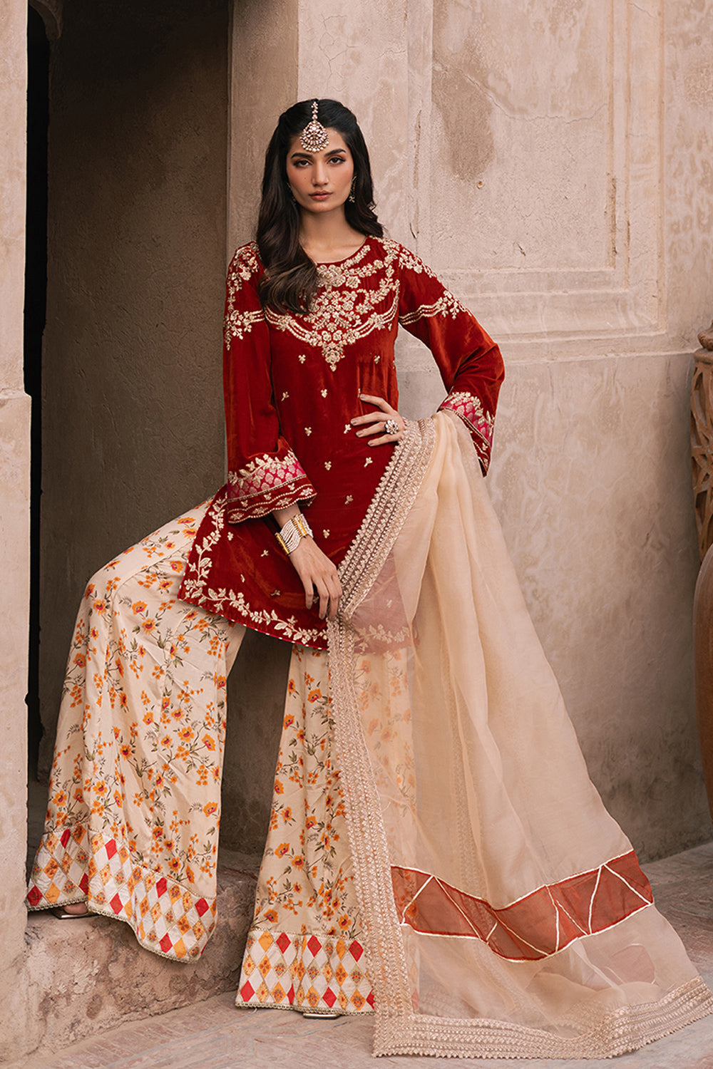 Azure | Vogue Formals | Rustic Amber XS Rust Velvet