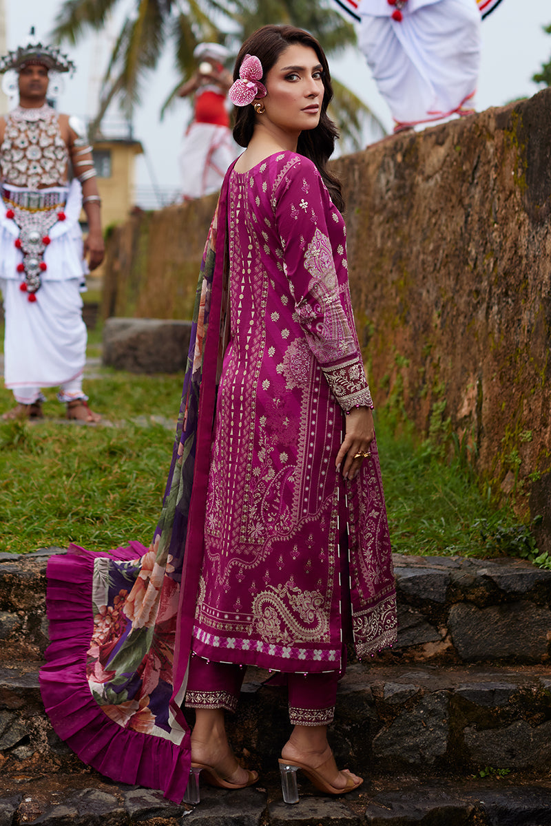 Gulaal | Saffira Lawn 25 | Aria XS Wine Lawn